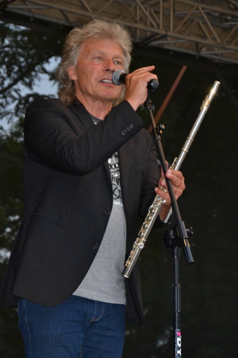 Zdjęcie w galerii na portalu naszraciborz.pl: Edward Simoni wystąpił na zamku wiadomości z regionu