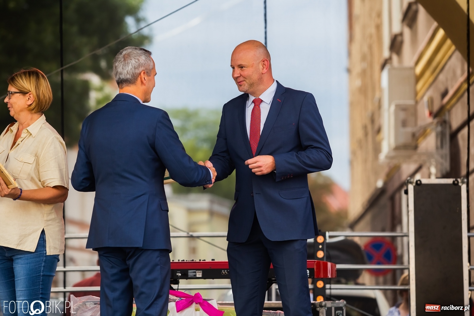 Zdjęcie w galerii na portalu naszraciborz.pl: Zielono mi. Na Rynku wręczono nagrody i wyróżnienia wiadomości z regionu