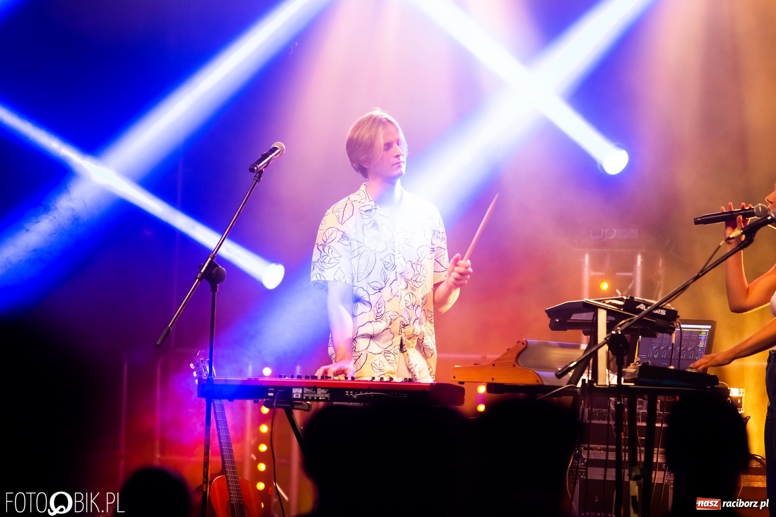 Zdjęcie w galerii na portalu naszraciborz.pl: Z tęsknoty za INTRO. Linia Nocna w Raciborzu [FOTO i WIDEO] wiadomości z regionu