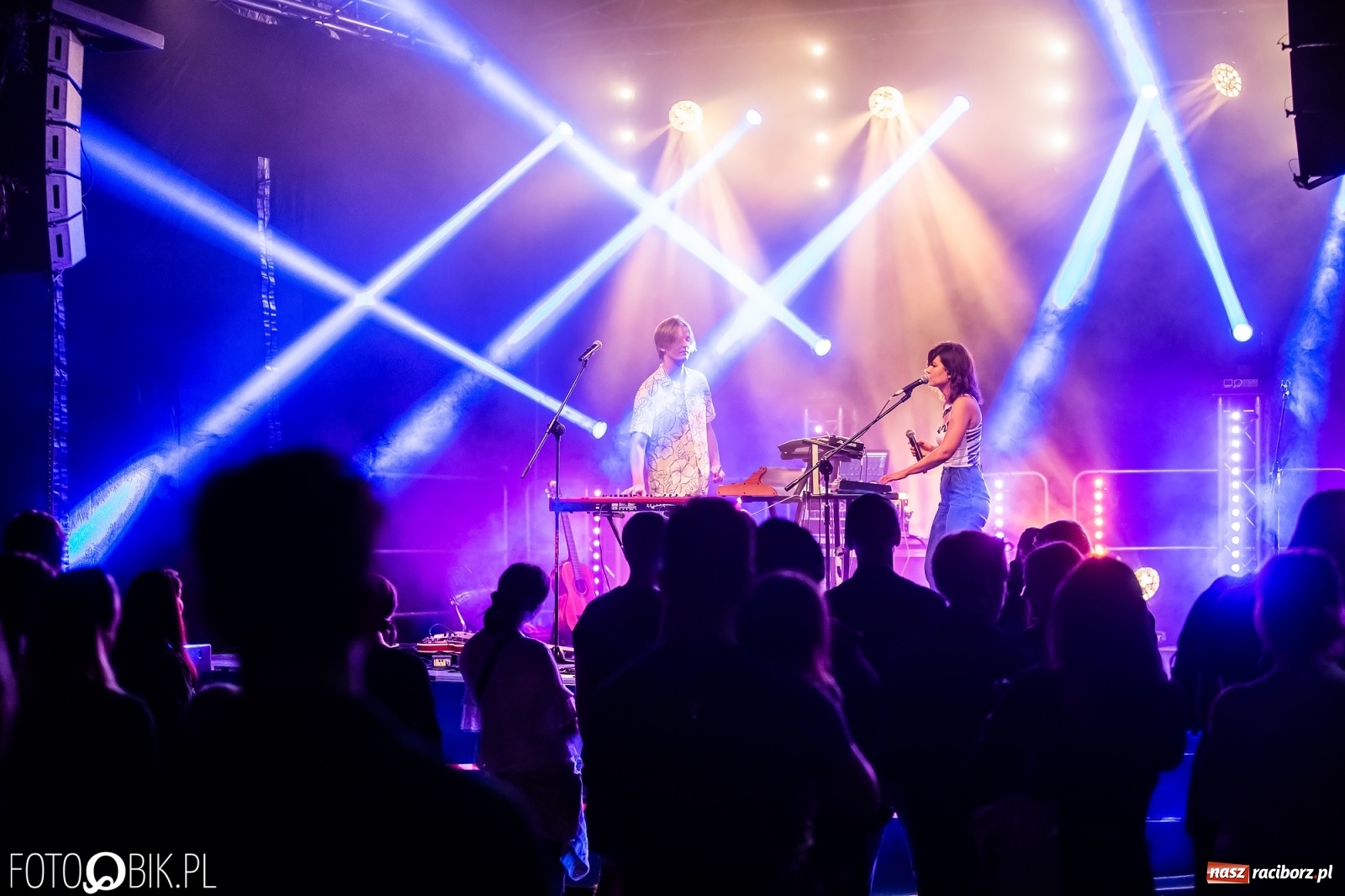 Zdjęcie w galerii na portalu naszraciborz.pl: Z tęsknoty za INTRO. Linia Nocna w Raciborzu [FOTO i WIDEO] wiadomości z regionu