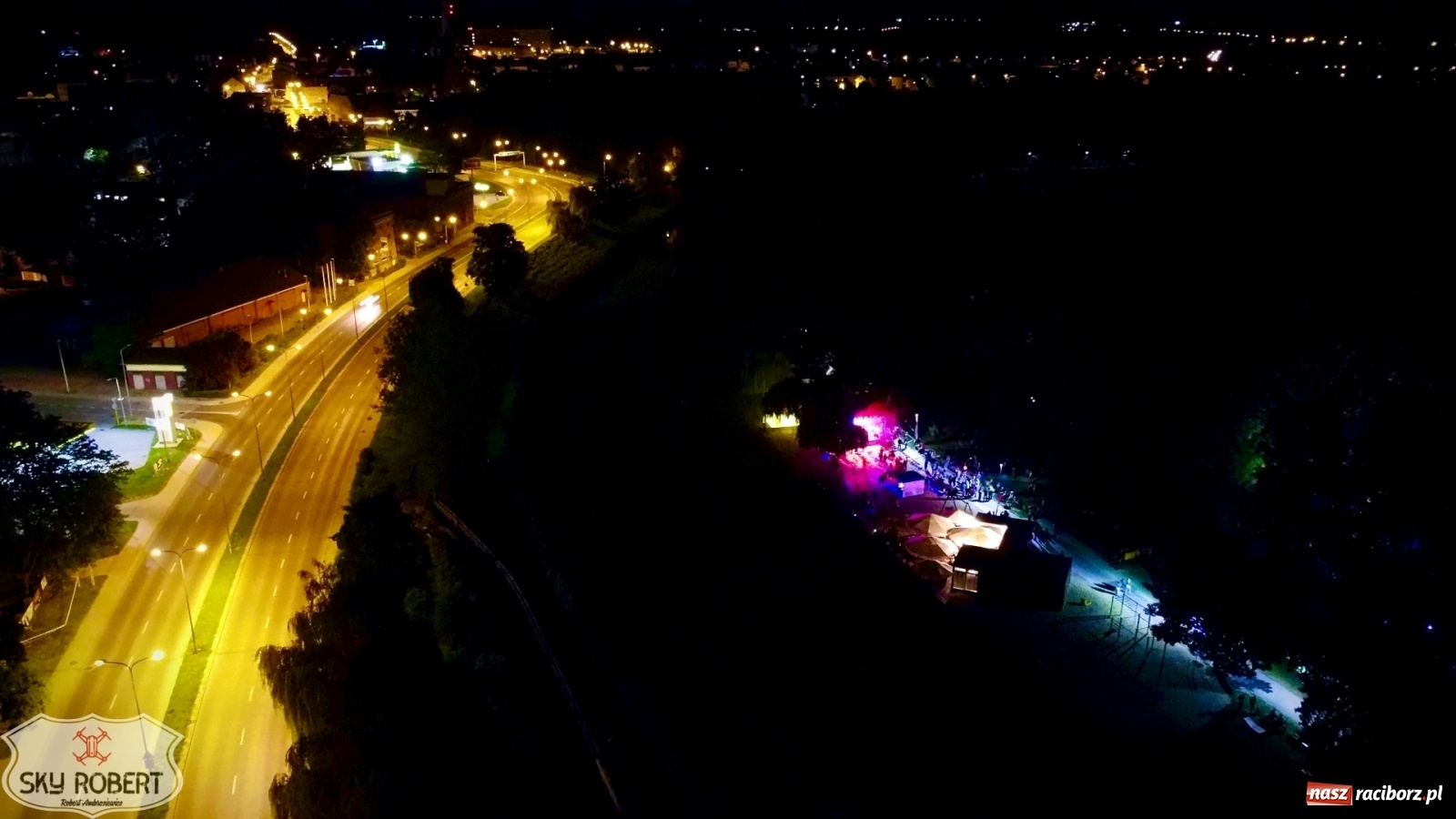 Zdjęcie w galerii na portalu naszraciborz.pl: Z tęsknoty za INTRO. Linia Nocna w Raciborzu [FOTO i WIDEO] wiadomości z regionu