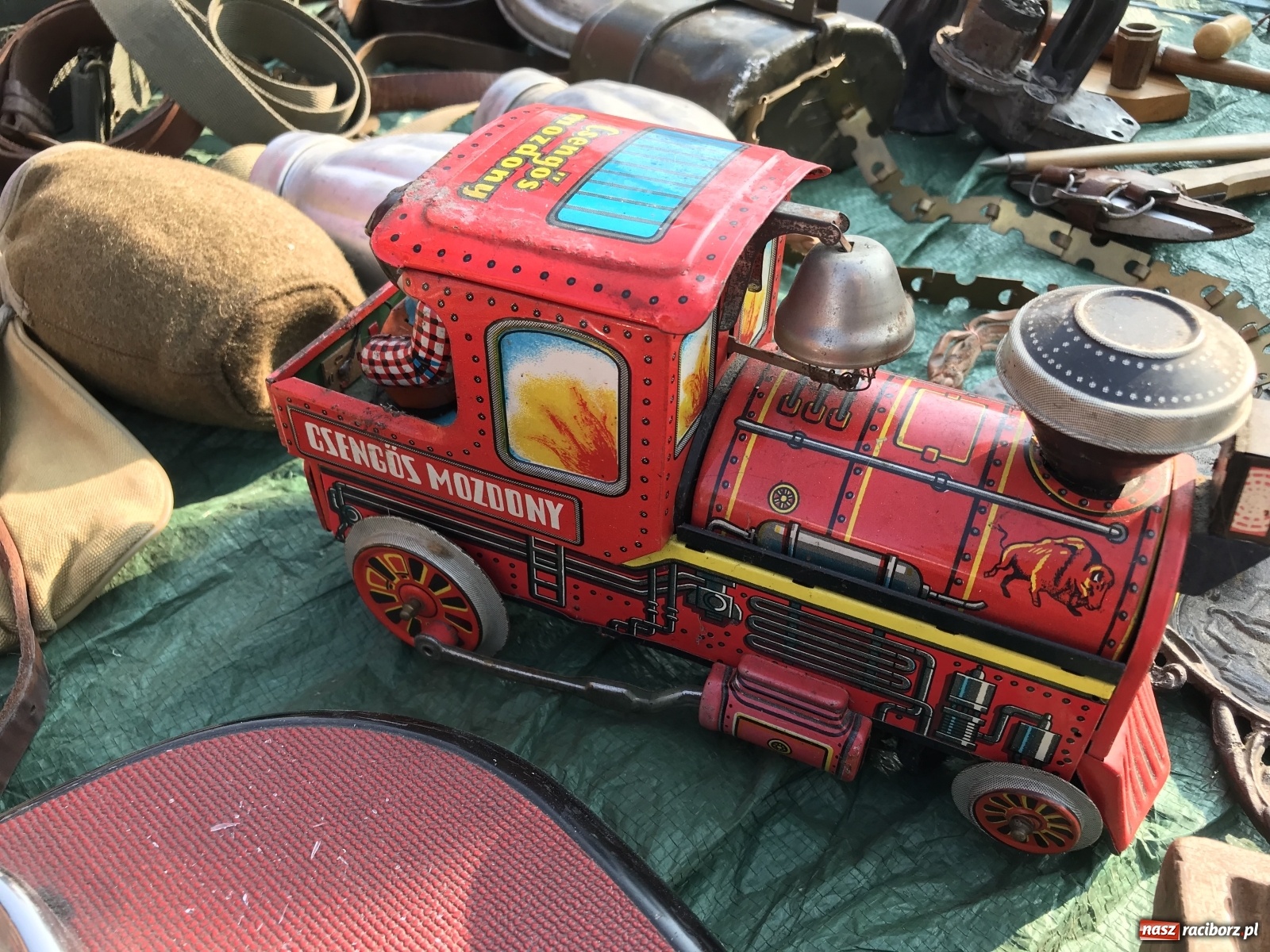 Zdjęcie w galerii na portalu naszraciborz.pl: II Raciborski Targ Staroci pękał w szwach wiadomości z regionu