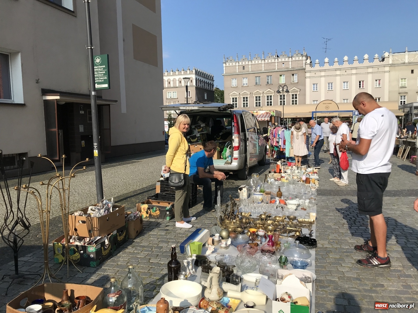 Zdjęcie w galerii na portalu naszraciborz.pl: II Raciborski Targ Staroci pękał w szwach wiadomości z regionu