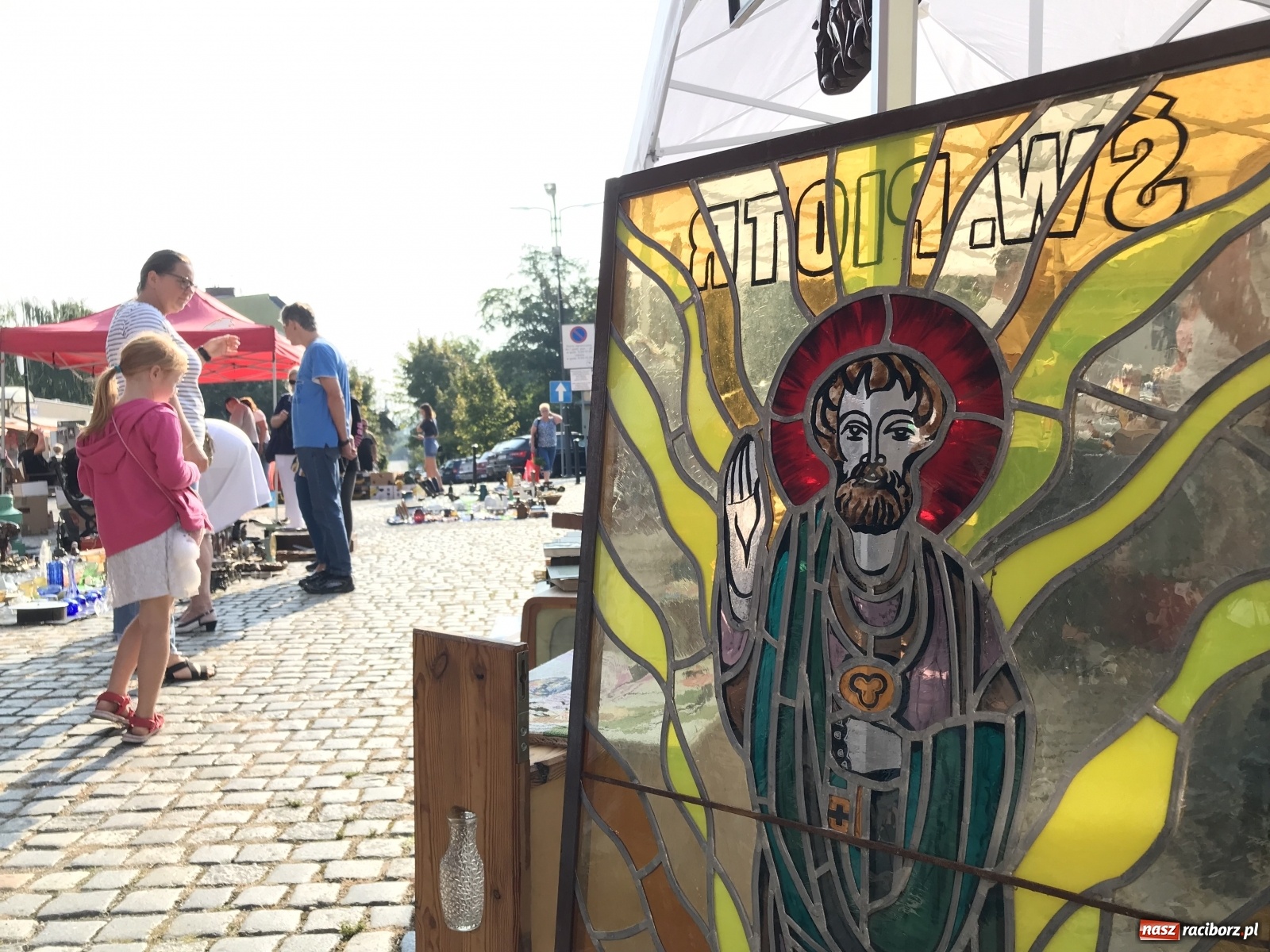 Zdjęcie w galerii na portalu naszraciborz.pl: II Raciborski Targ Staroci pękał w szwach wiadomości z regionu