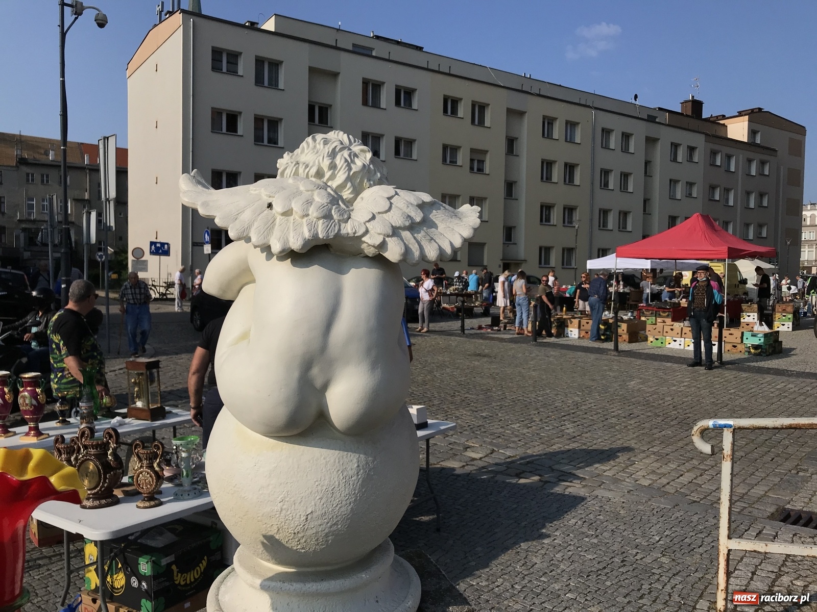 Zdjęcie w galerii na portalu naszraciborz.pl: II Raciborski Targ Staroci pękał w szwach wiadomości z regionu