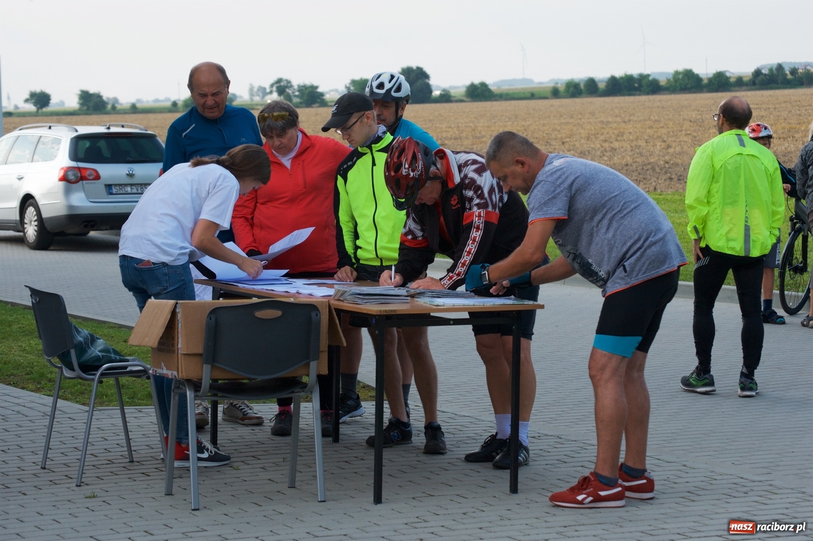 Zdjęcie w galerii na portalu naszraciborz.pl: Blisko stu rowerzystów na trasie rajdu po gm. Krzyżanowice wiadomości z regionu
