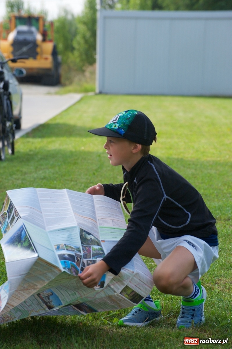 Zdjęcie w galerii na portalu naszraciborz.pl: Blisko stu rowerzystów na trasie rajdu po gm. Krzyżanowice wiadomości z regionu