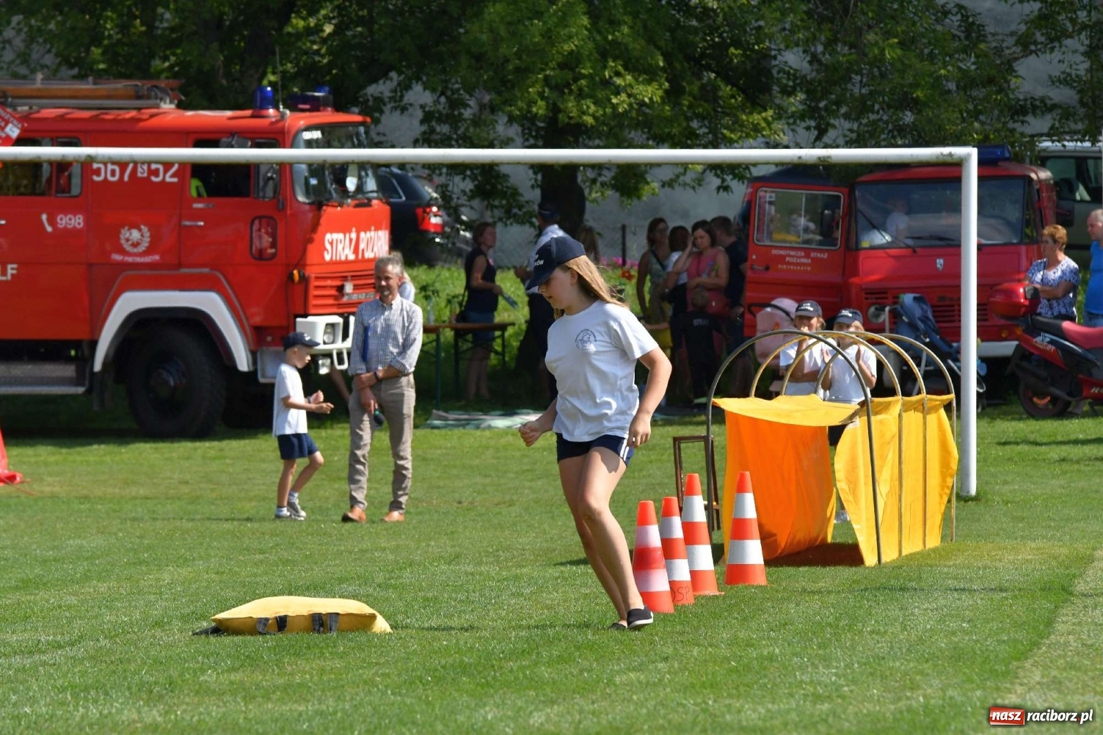 Zdjęcie w galerii na portalu naszraciborz.pl: Czterystu najmłodszych strażaków zjedzie do Bojanowa wiadomości z regionu