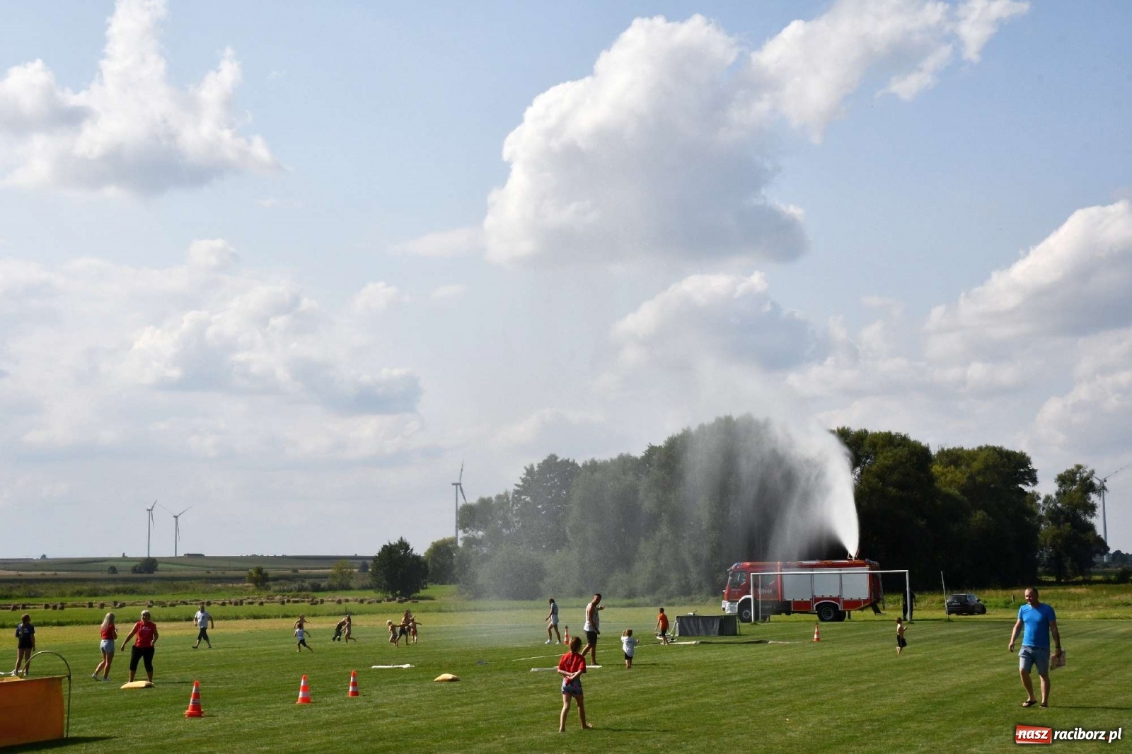 Zdjęcie w galerii na portalu naszraciborz.pl: Czterystu najmłodszych strażaków zjedzie do Bojanowa wiadomości z regionu
