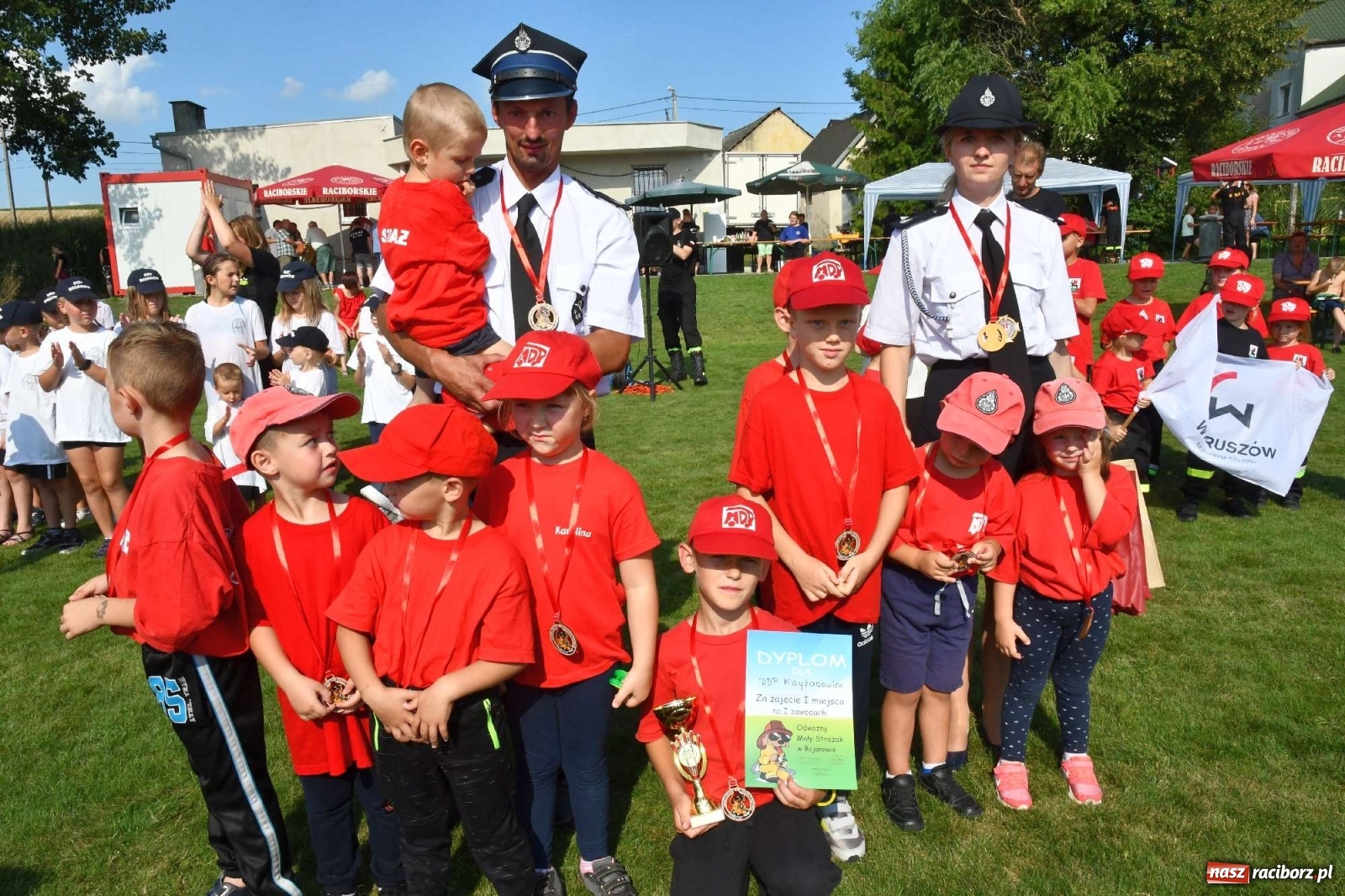 Zdjęcie w galerii na portalu naszraciborz.pl: Czterystu najmłodszych strażaków zjedzie do Bojanowa wiadomości z regionu