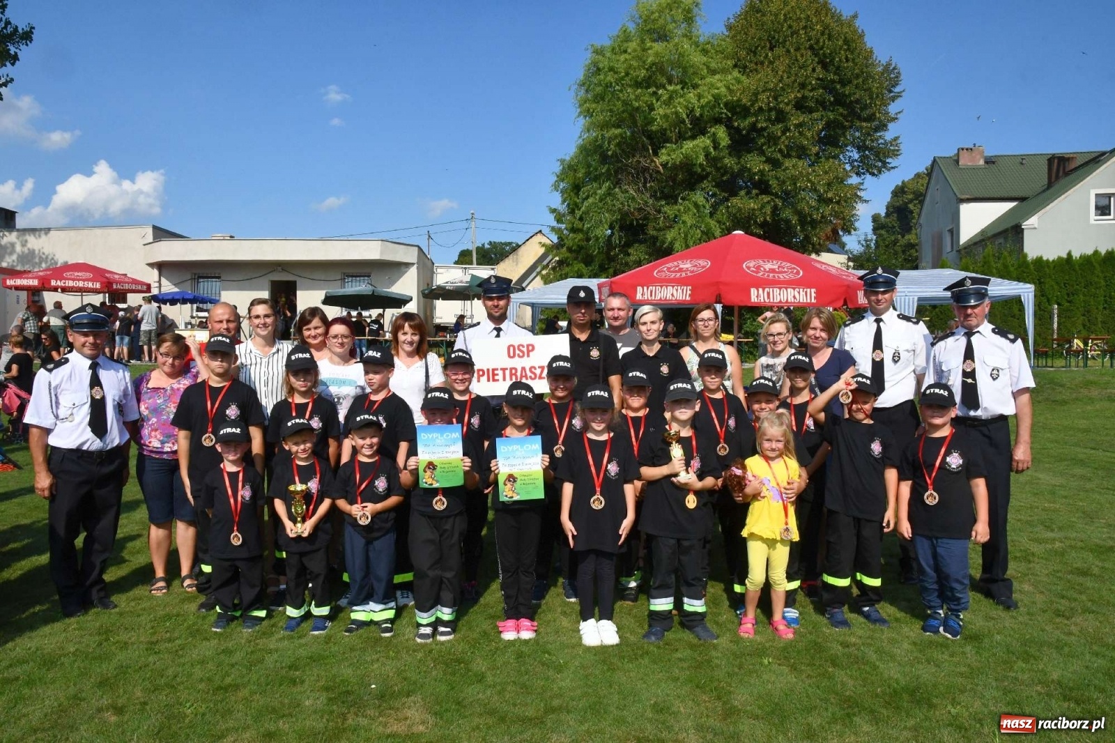 Zdjęcie w galerii na portalu naszraciborz.pl: Czterystu najmłodszych strażaków zjedzie do Bojanowa wiadomości z regionu