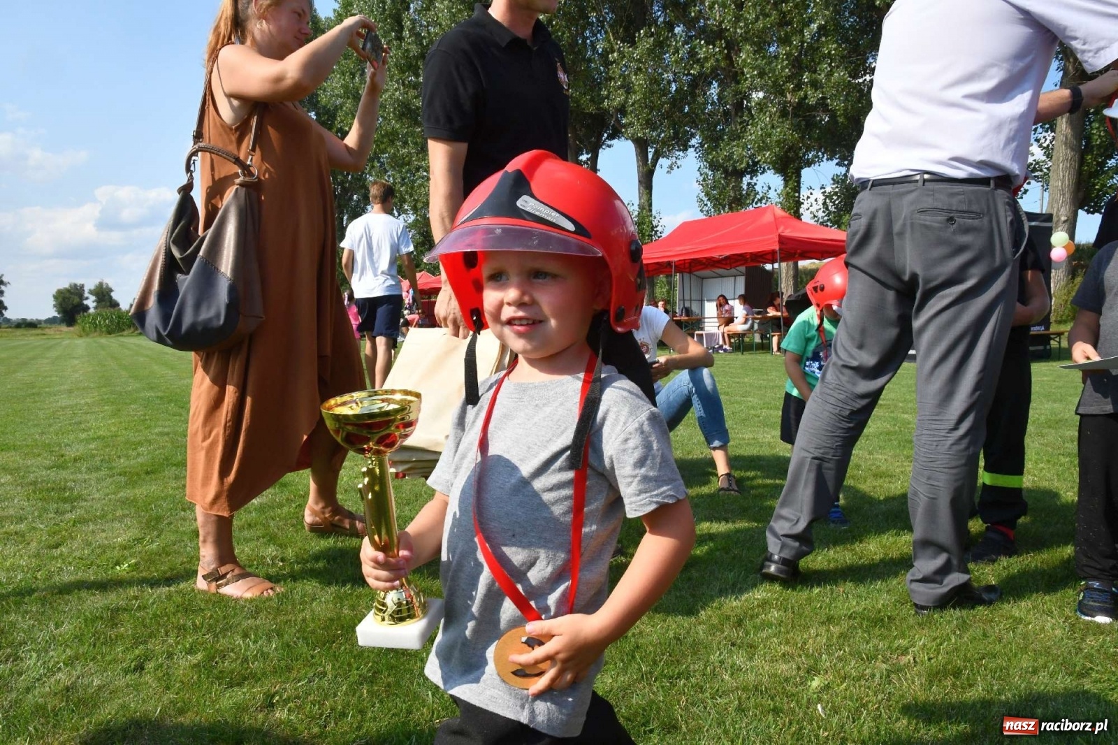 Zdjęcie w galerii na portalu naszraciborz.pl: Czterystu najmłodszych strażaków zjedzie do Bojanowa wiadomości z regionu