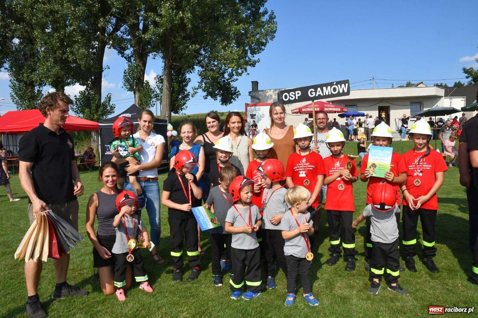 Zdjęcie w galerii na portalu naszraciborz.pl: Czterystu najmłodszych strażaków zjedzie do Bojanowa wiadomości z regionu
