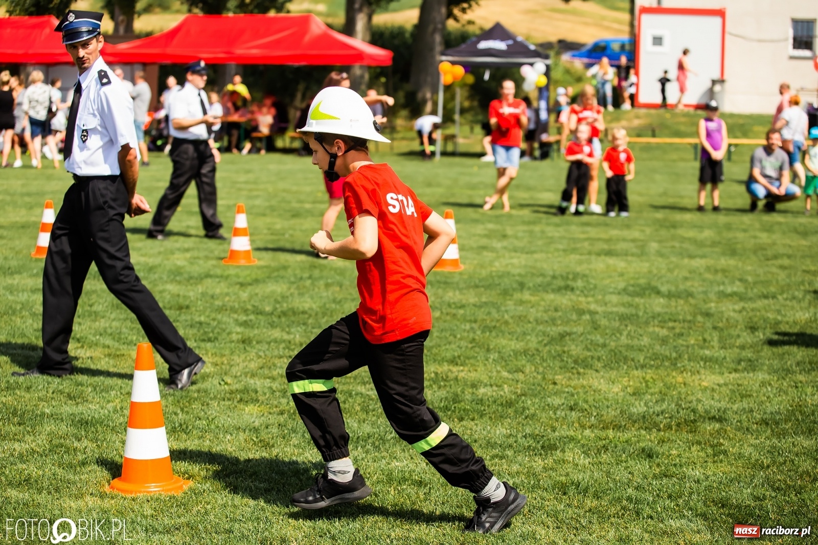 Zdjęcie w galerii na portalu naszraciborz.pl: Czterystu najmłodszych strażaków zjedzie do Bojanowa wiadomości z regionu