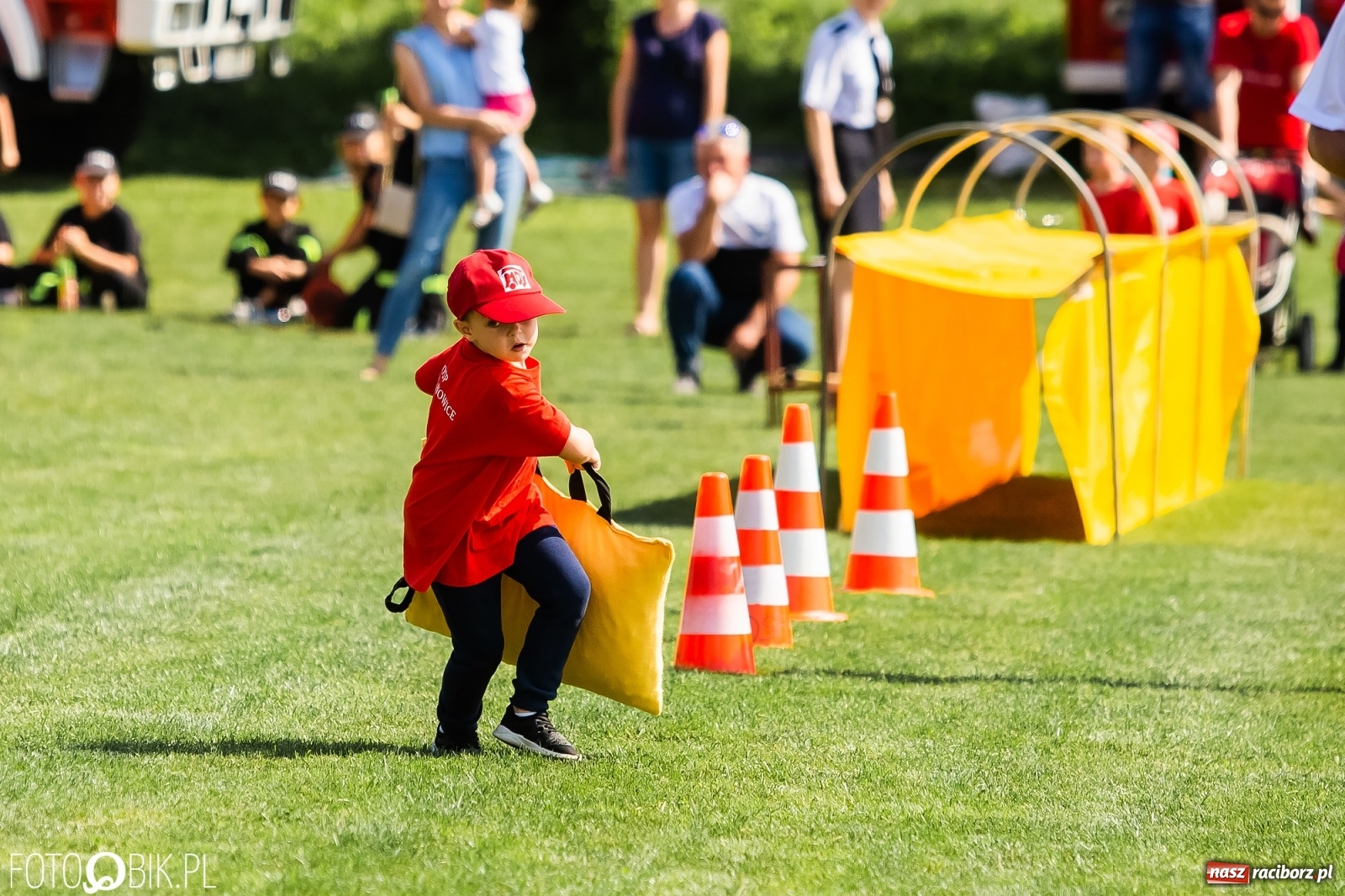 Zdjęcie w galerii na portalu naszraciborz.pl: Czterystu najmłodszych strażaków zjedzie do Bojanowa wiadomości z regionu