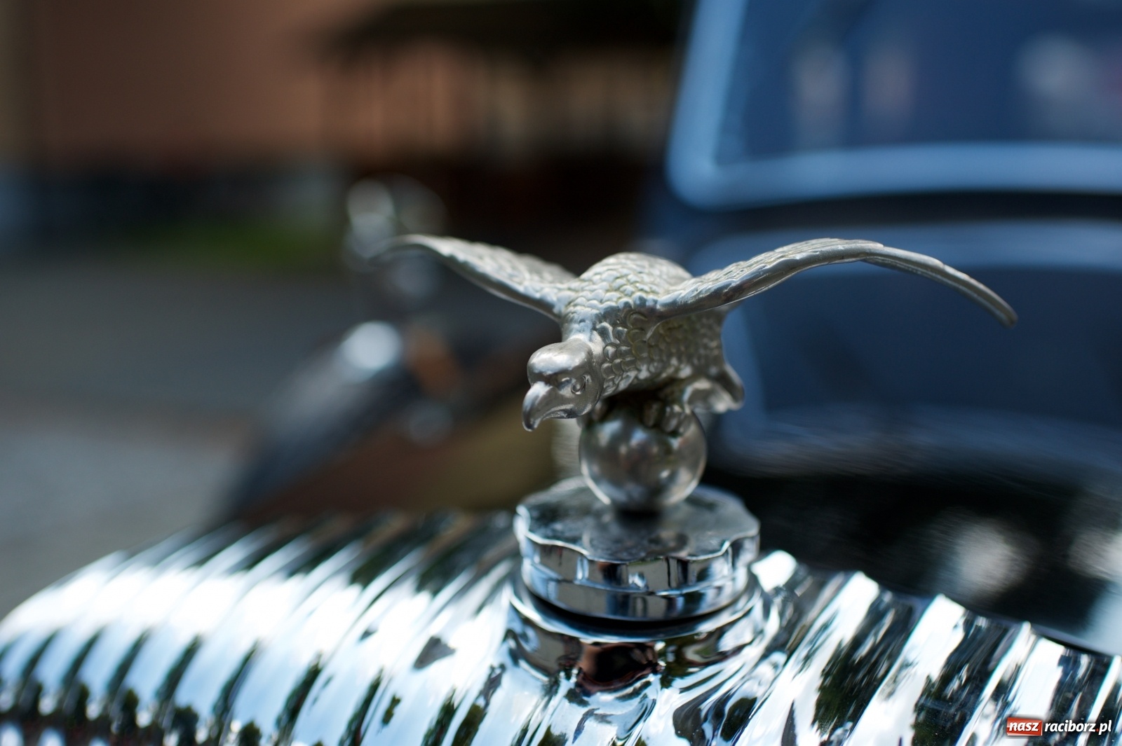 Zdjęcie w galerii na portalu naszraciborz.pl: W Zabełkowie i Tworkowie pokaz historii motoryzacji [FOTO i WIDEO] wiadomości z regionu