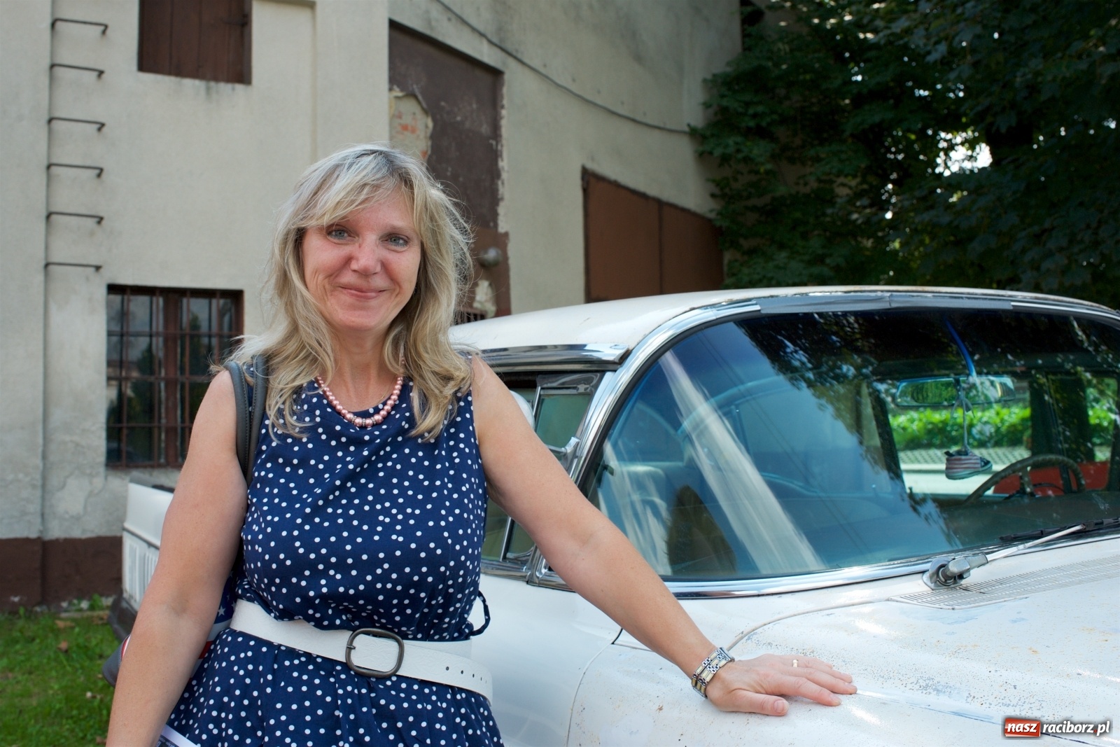 Zdjęcie w galerii na portalu naszraciborz.pl: W Zabełkowie i Tworkowie pokaz historii motoryzacji [FOTO i WIDEO] wiadomości z regionu