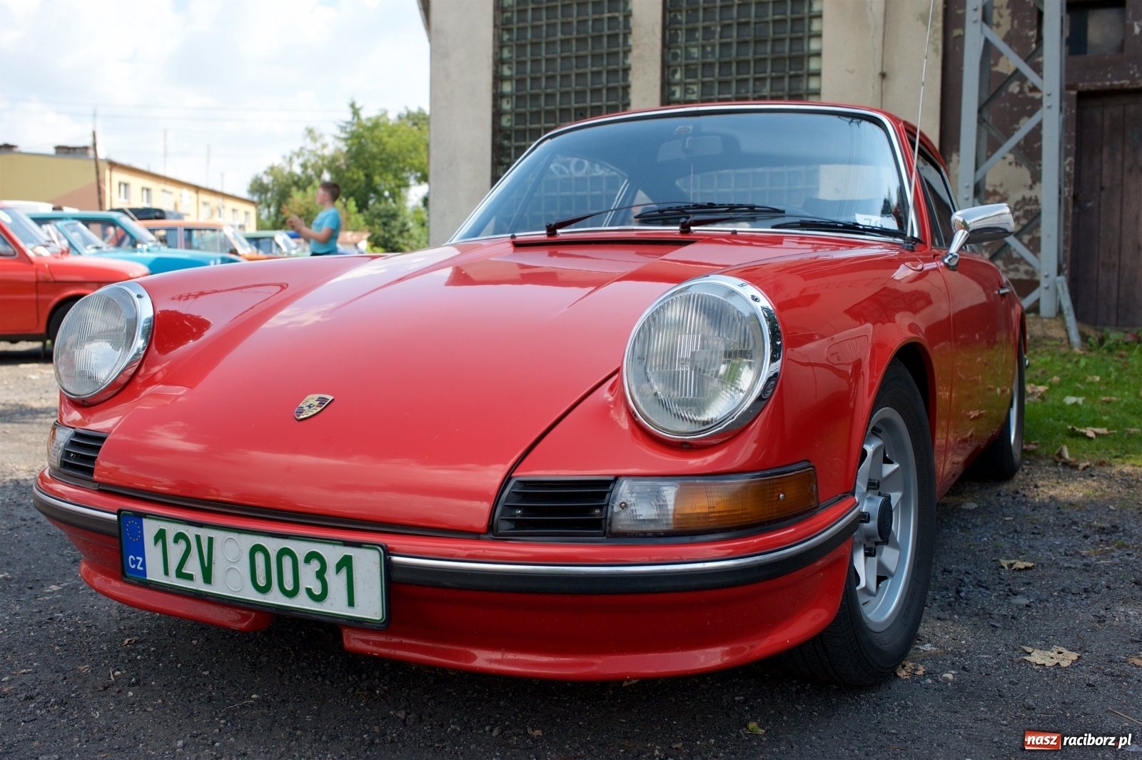 Zdjęcie w galerii na portalu naszraciborz.pl: W Zabełkowie i Tworkowie pokaz historii motoryzacji [FOTO i WIDEO] wiadomości z regionu