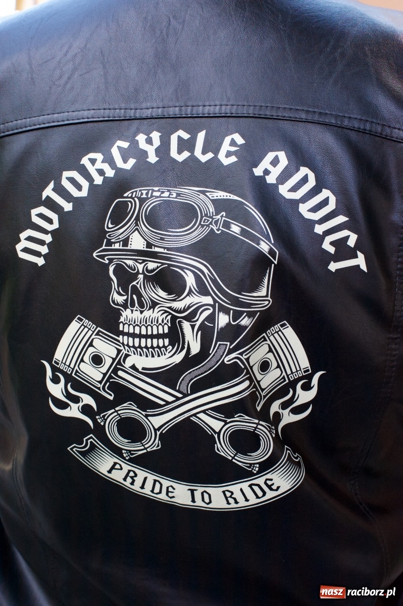 Zdjęcie w galerii na portalu naszraciborz.pl: W Zabełkowie i Tworkowie pokaz historii motoryzacji [FOTO i WIDEO] wiadomości z regionu