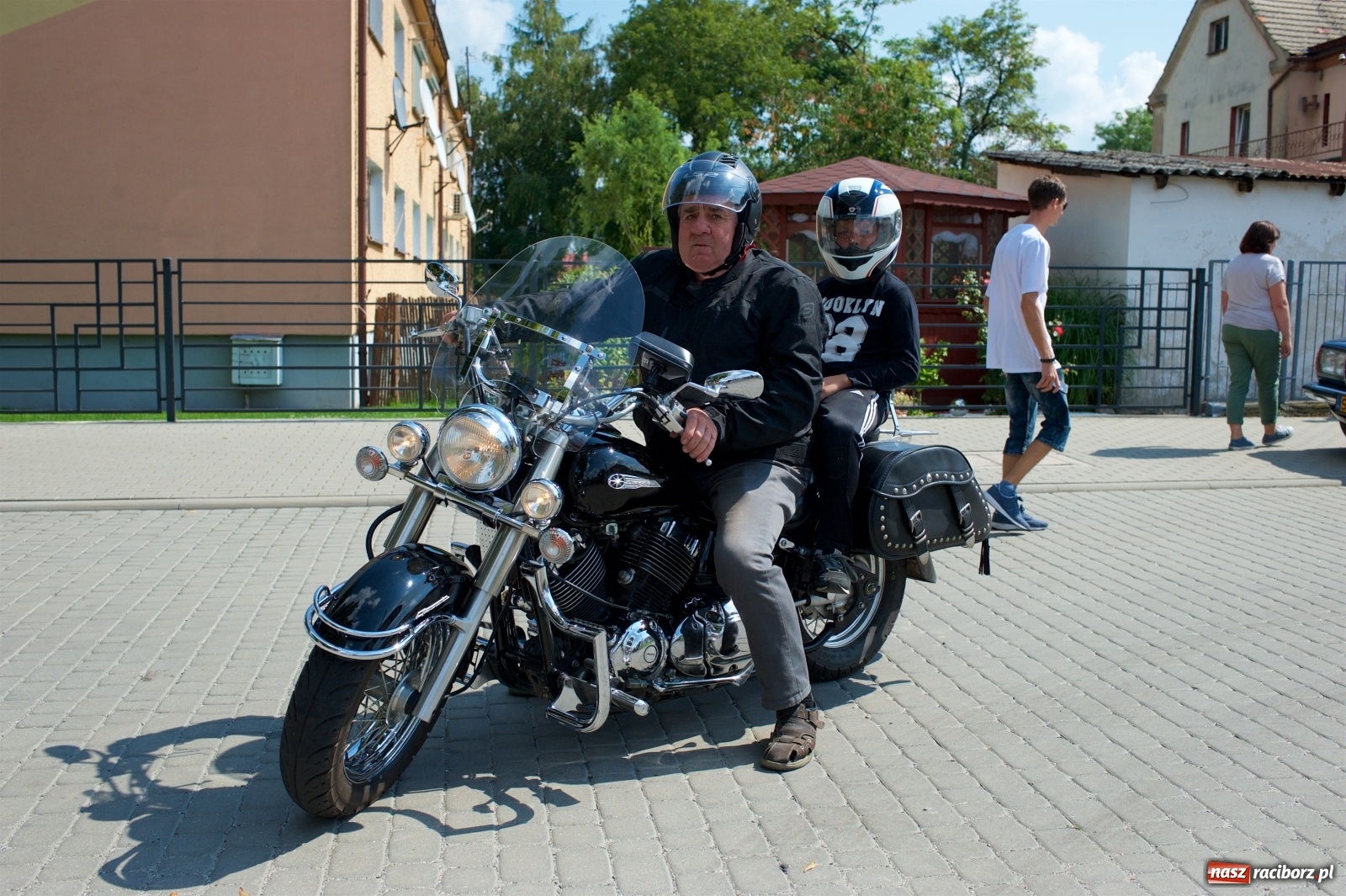 Zdjęcie w galerii na portalu naszraciborz.pl: W Zabełkowie i Tworkowie pokaz historii motoryzacji [FOTO i WIDEO] wiadomości z regionu