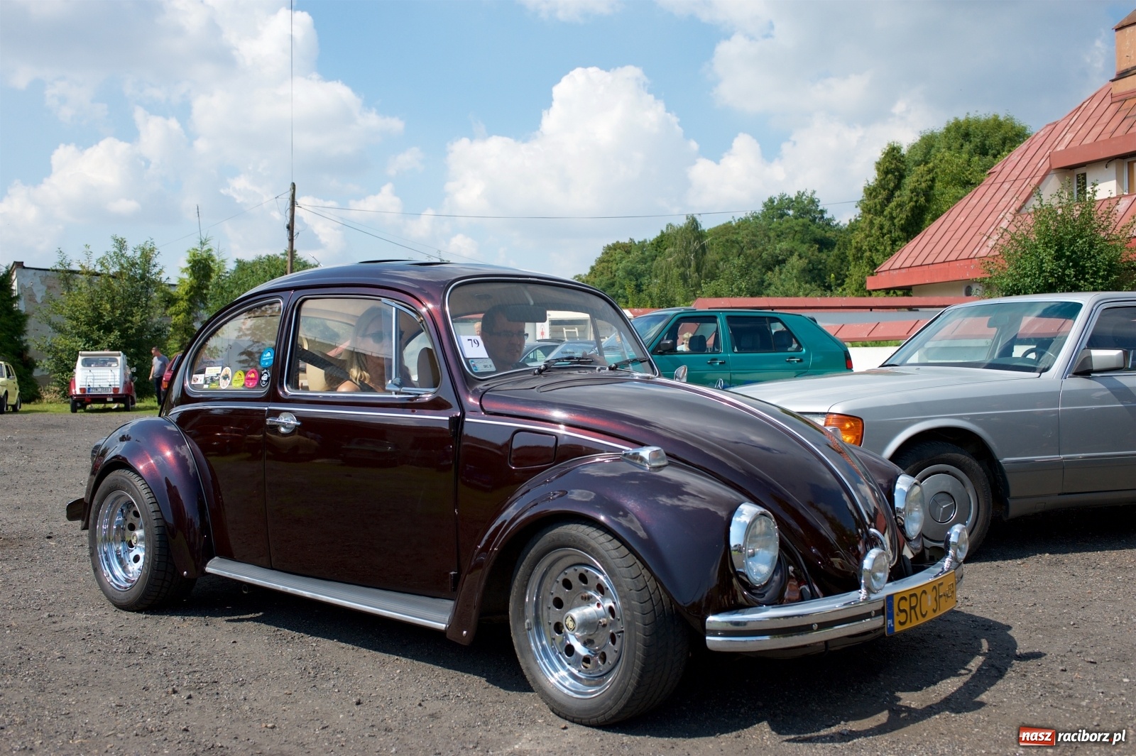 Zdjęcie w galerii na portalu naszraciborz.pl: W Zabełkowie i Tworkowie pokaz historii motoryzacji [FOTO i WIDEO] wiadomości z regionu