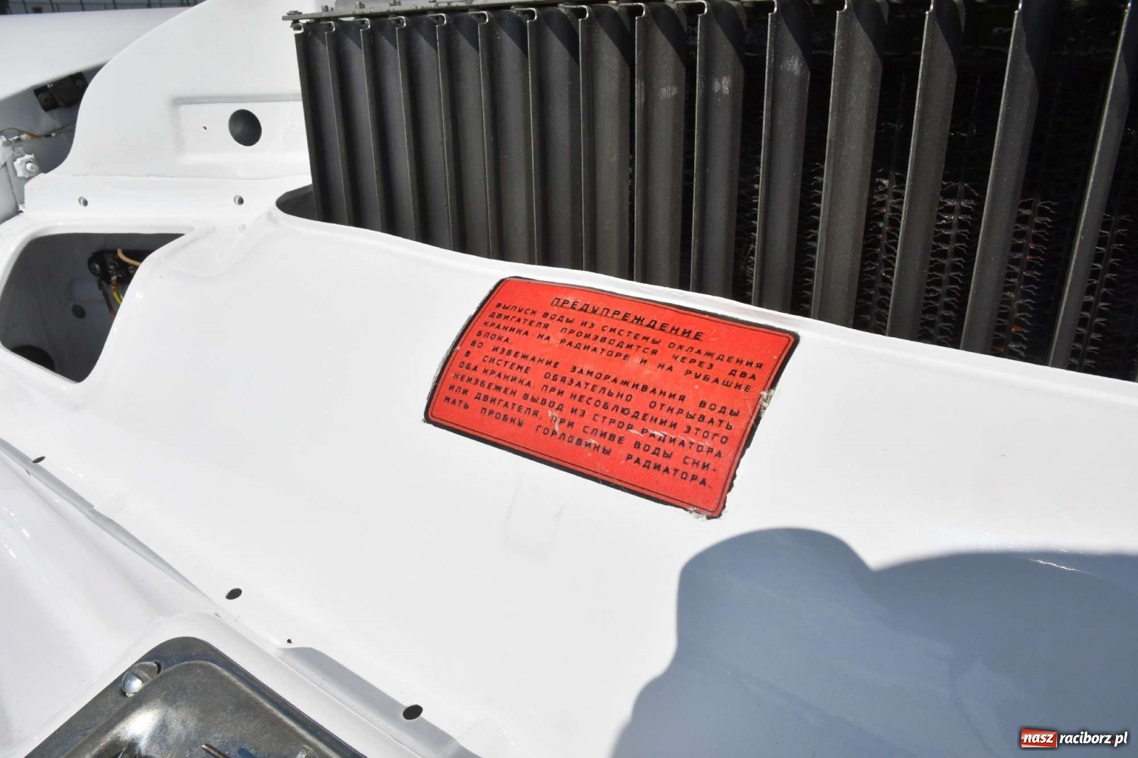 Zdjęcie w galerii na portalu naszraciborz.pl: W Zabełkowie i Tworkowie pokaz historii motoryzacji [FOTO i WIDEO] wiadomości z regionu