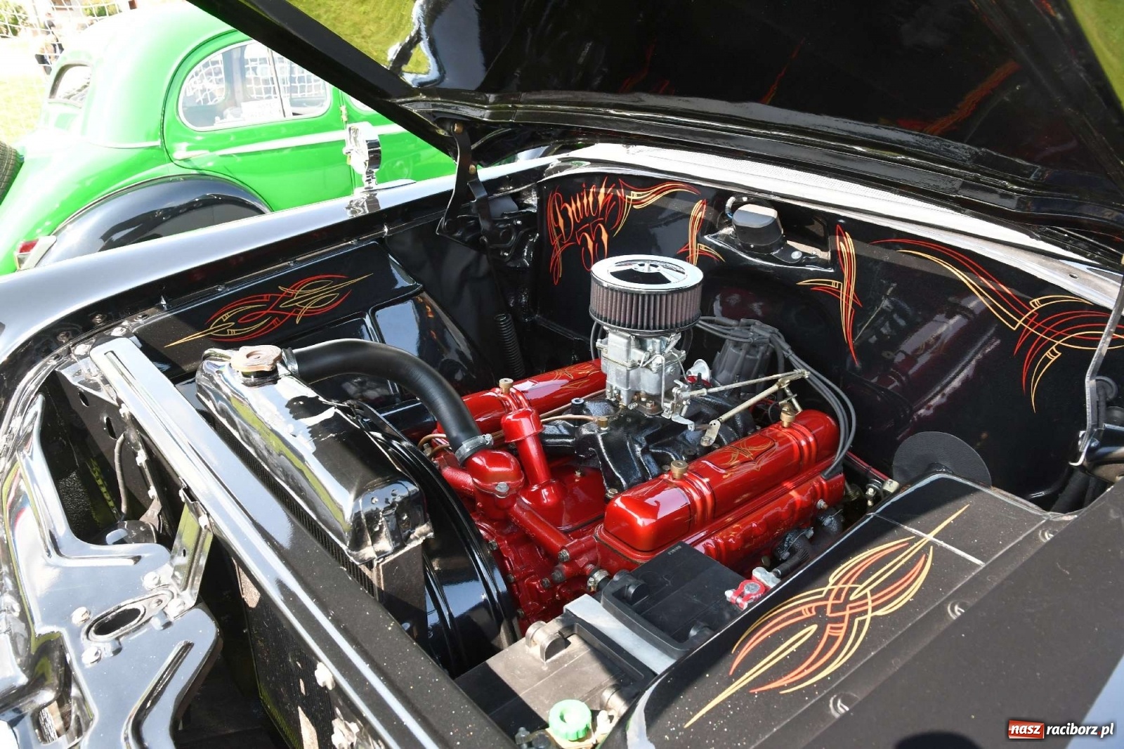 Zdjęcie w galerii na portalu naszraciborz.pl: W Zabełkowie i Tworkowie pokaz historii motoryzacji [FOTO i WIDEO] wiadomości z regionu