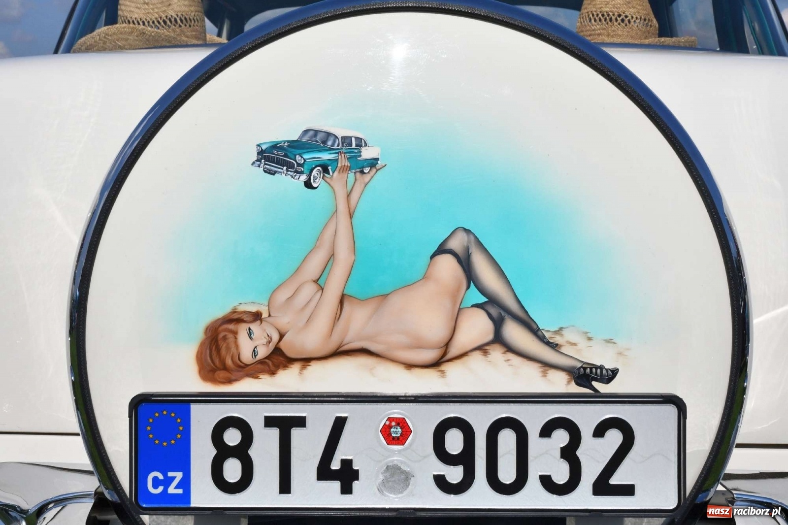 Zdjęcie w galerii na portalu naszraciborz.pl: W Zabełkowie i Tworkowie pokaz historii motoryzacji [FOTO i WIDEO] wiadomości z regionu