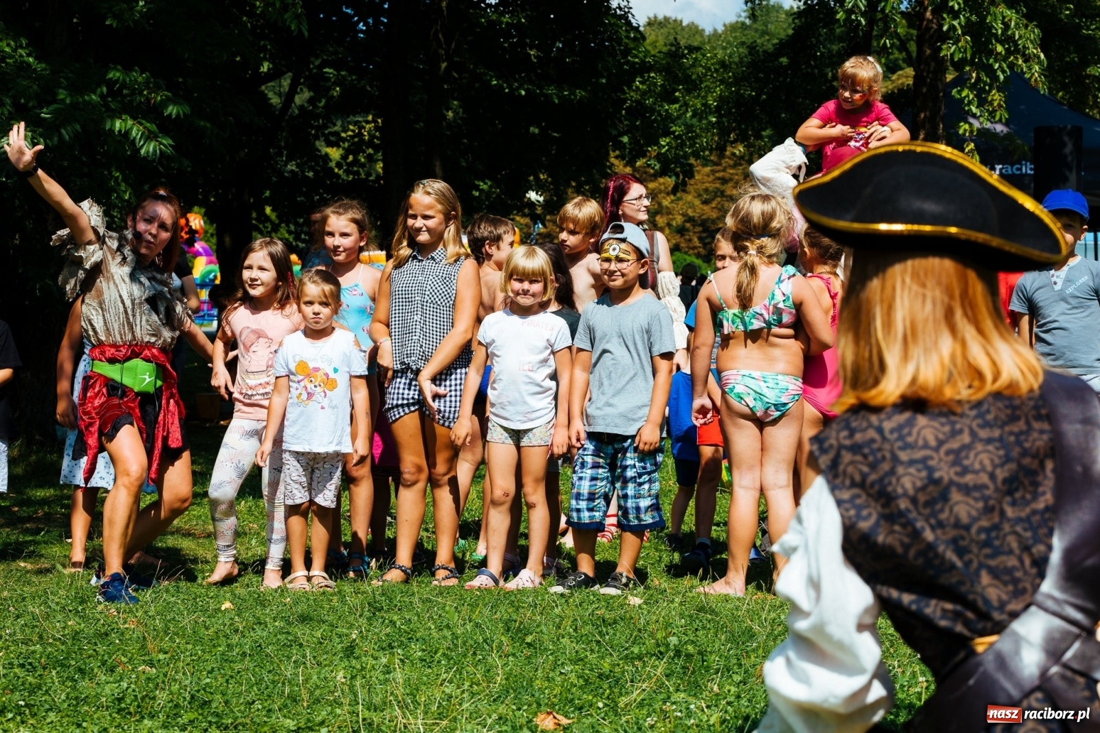 Zdjęcie w galerii na portalu naszraciborz.pl: Basen pod Oborą jak Karaiby wiadomości z regionu