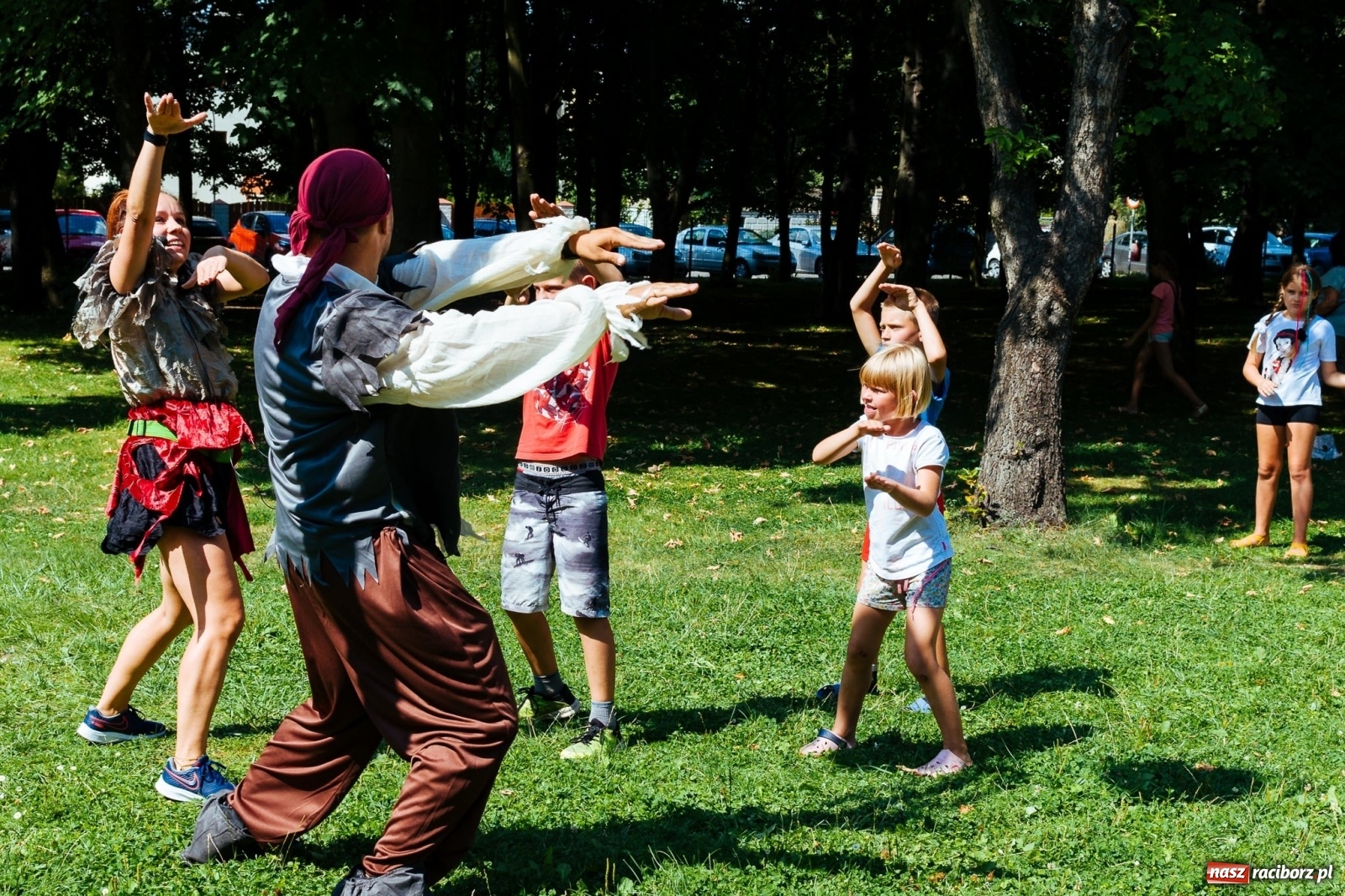 Zdjęcie w galerii na portalu naszraciborz.pl: Basen pod Oborą jak Karaiby wiadomości z regionu