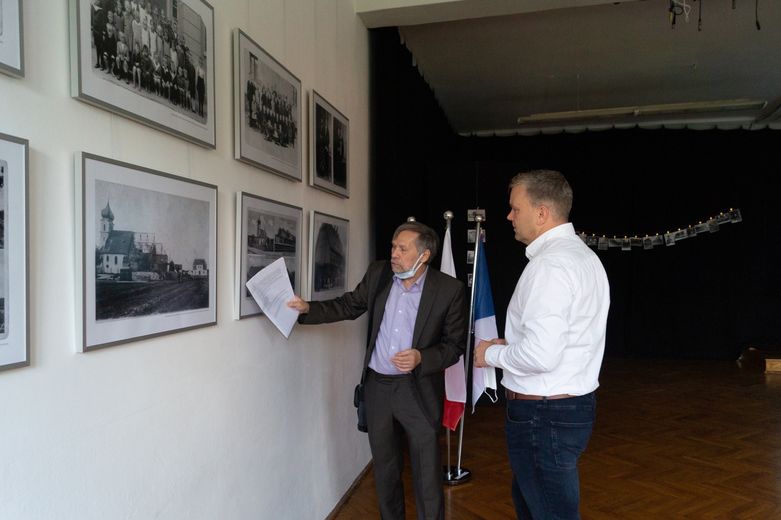 Zdjęcie w galerii na portalu naszraciborz.pl: Sentymentalna podróż w przeszłość Nędzy wiadomości z regionu