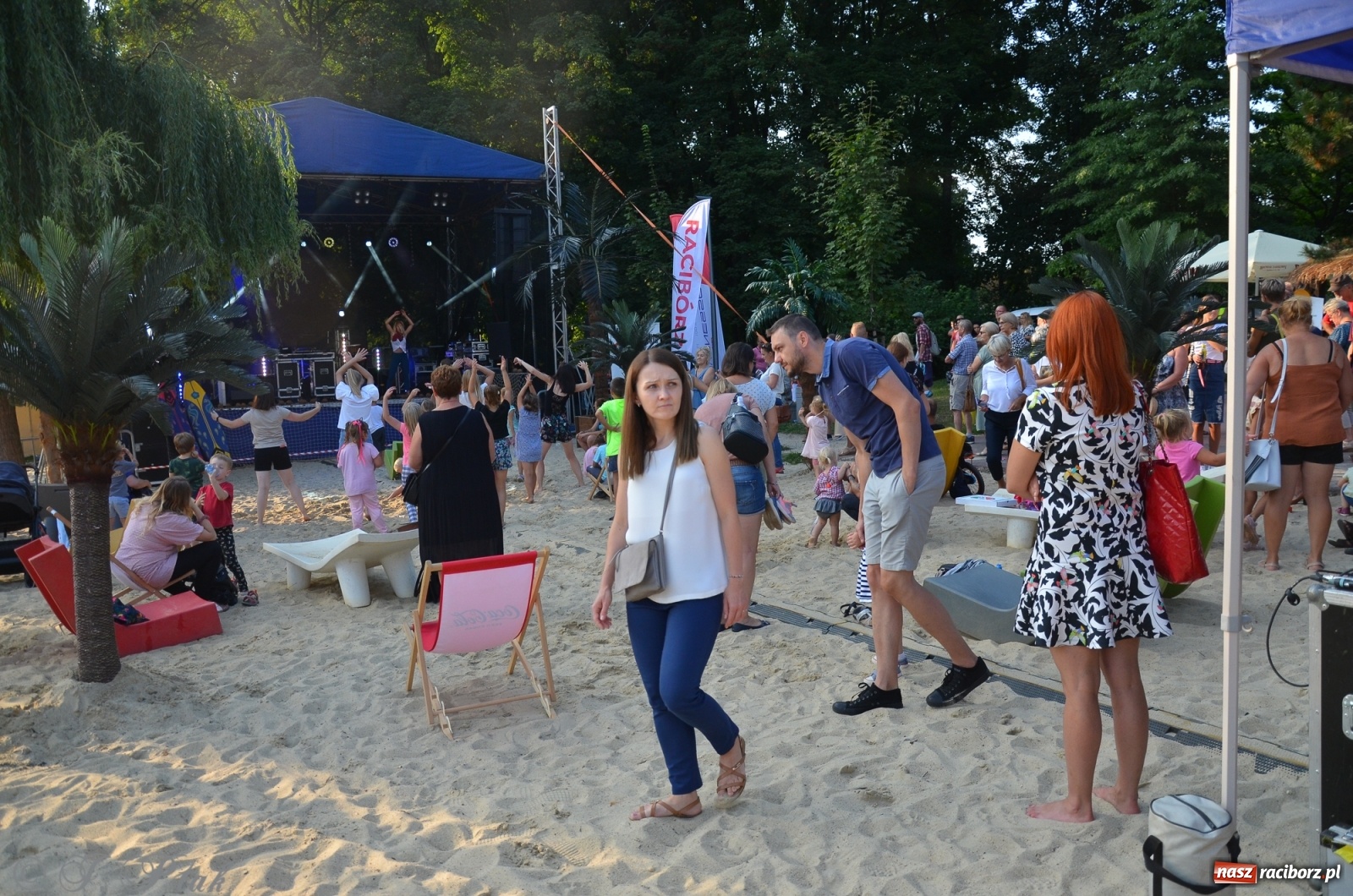 Zdjęcie w galerii na portalu naszraciborz.pl: Nad Odrą jak na Jamajce. Dni Raciborza w rytmach reggae wiadomości z regionu