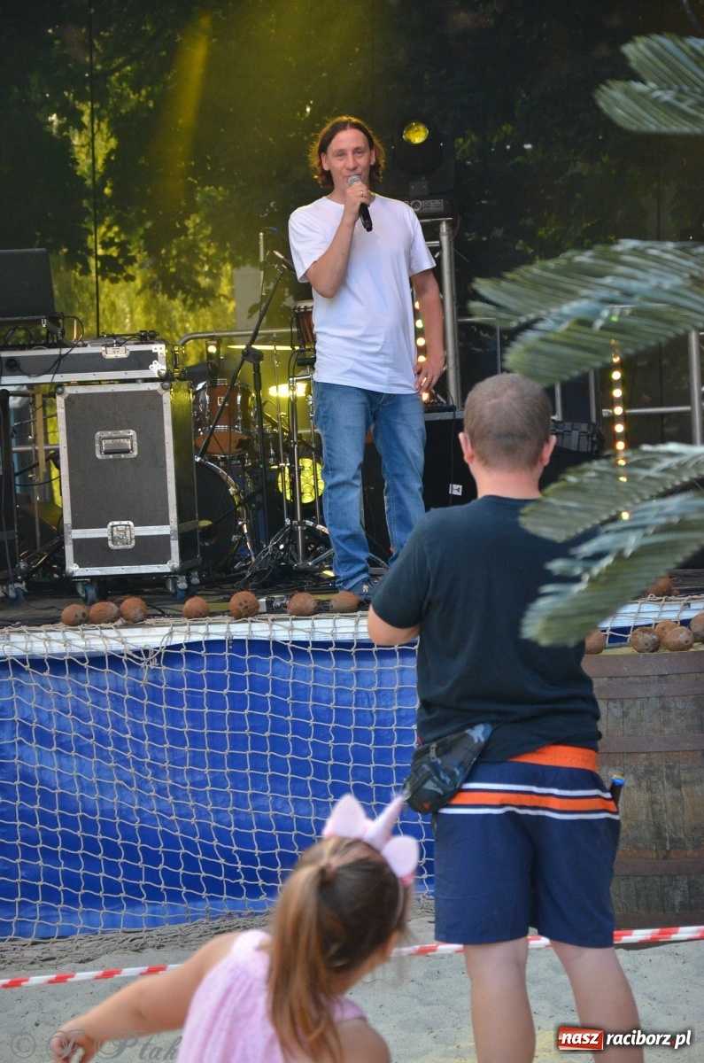 Zdjęcie w galerii na portalu naszraciborz.pl: Nad Odrą jak na Jamajce. Dni Raciborza w rytmach reggae wiadomości z regionu