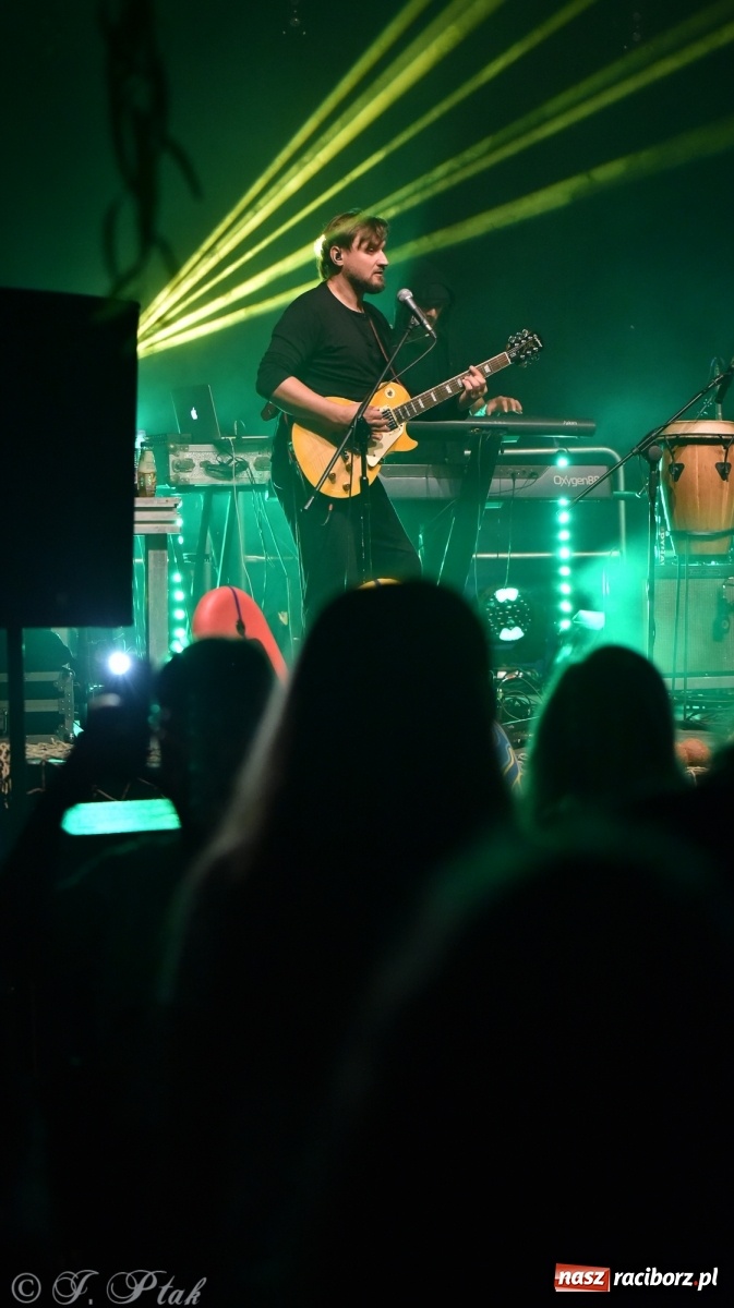 Zdjęcie w galerii na portalu naszraciborz.pl: Nad Odrą jak na Jamajce. Dni Raciborza w rytmach reggae wiadomości z regionu