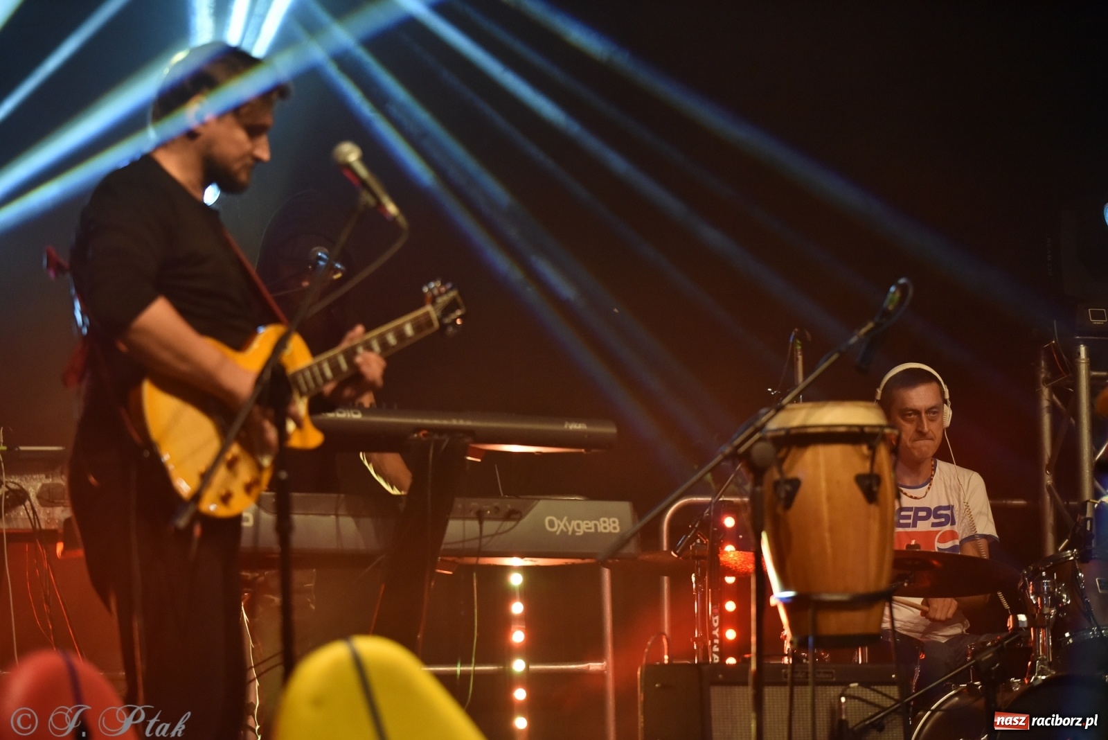 Zdjęcie w galerii na portalu naszraciborz.pl: Nad Odrą jak na Jamajce. Dni Raciborza w rytmach reggae wiadomości z regionu