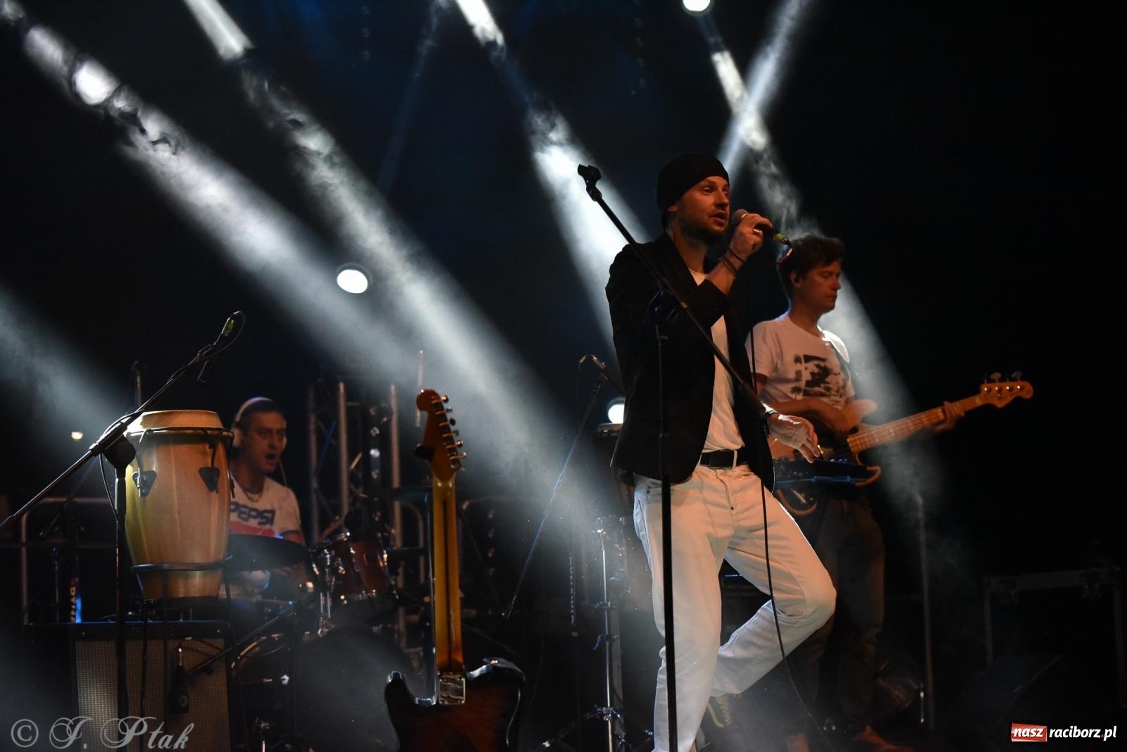 Zdjęcie w galerii na portalu naszraciborz.pl: Nad Odrą jak na Jamajce. Dni Raciborza w rytmach reggae wiadomości z regionu