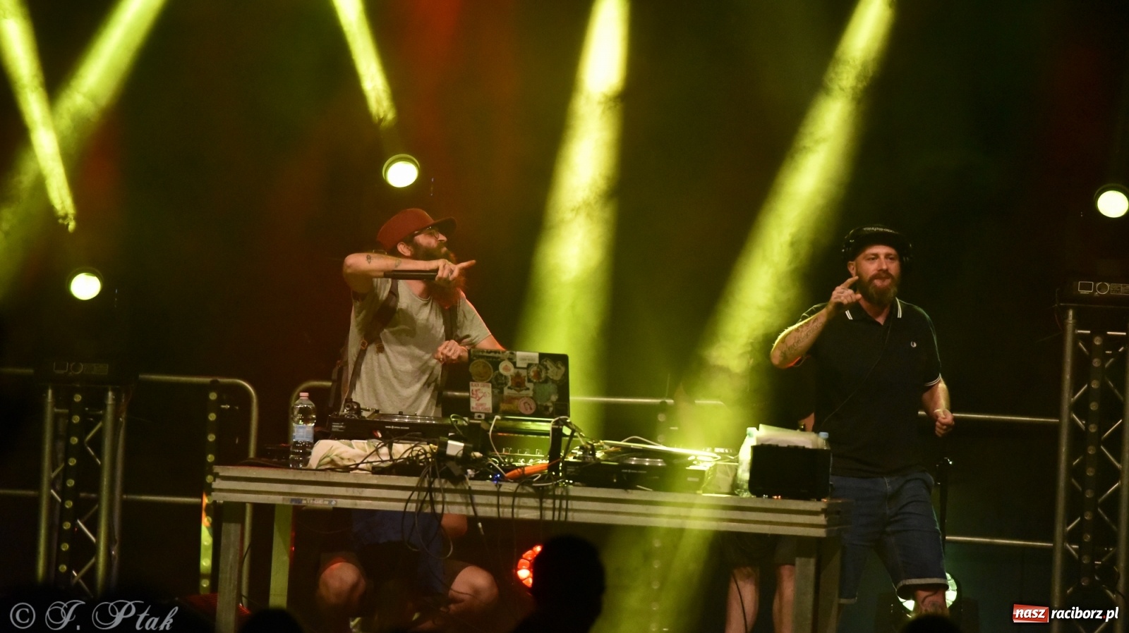 Zdjęcie w galerii na portalu naszraciborz.pl: Nad Odrą jak na Jamajce. Dni Raciborza w rytmach reggae wiadomości z regionu