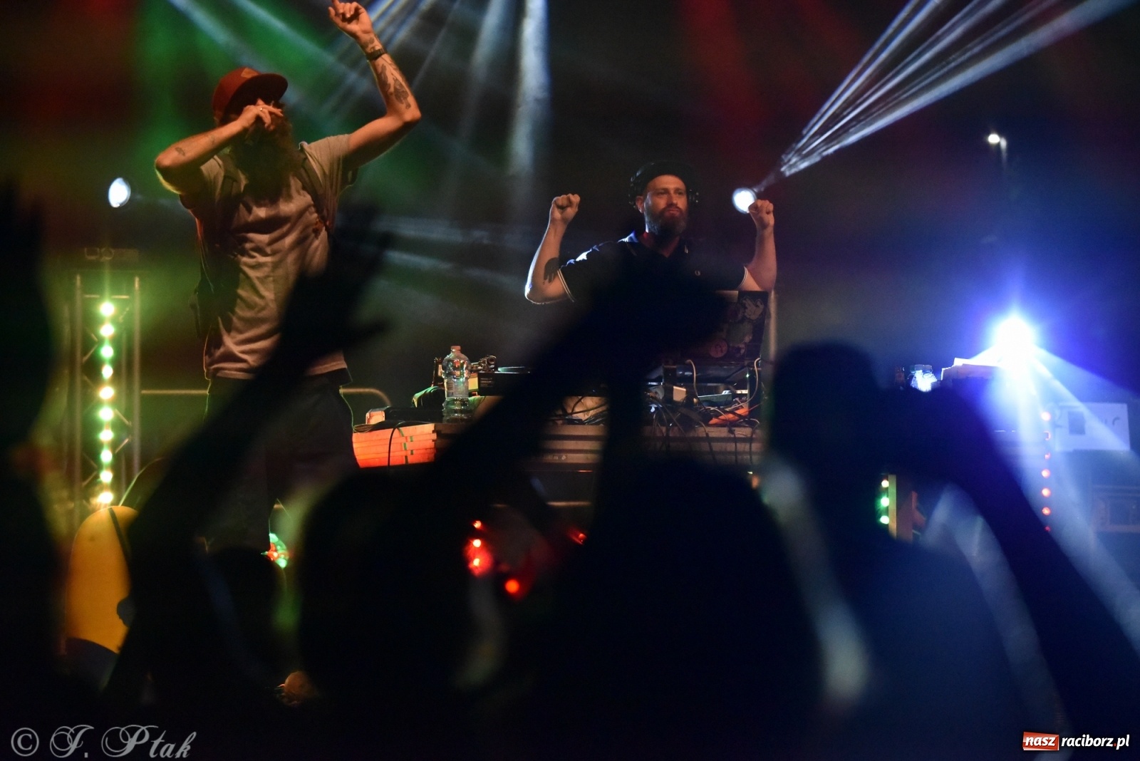 Zdjęcie w galerii na portalu naszraciborz.pl: Nad Odrą jak na Jamajce. Dni Raciborza w rytmach reggae wiadomości z regionu