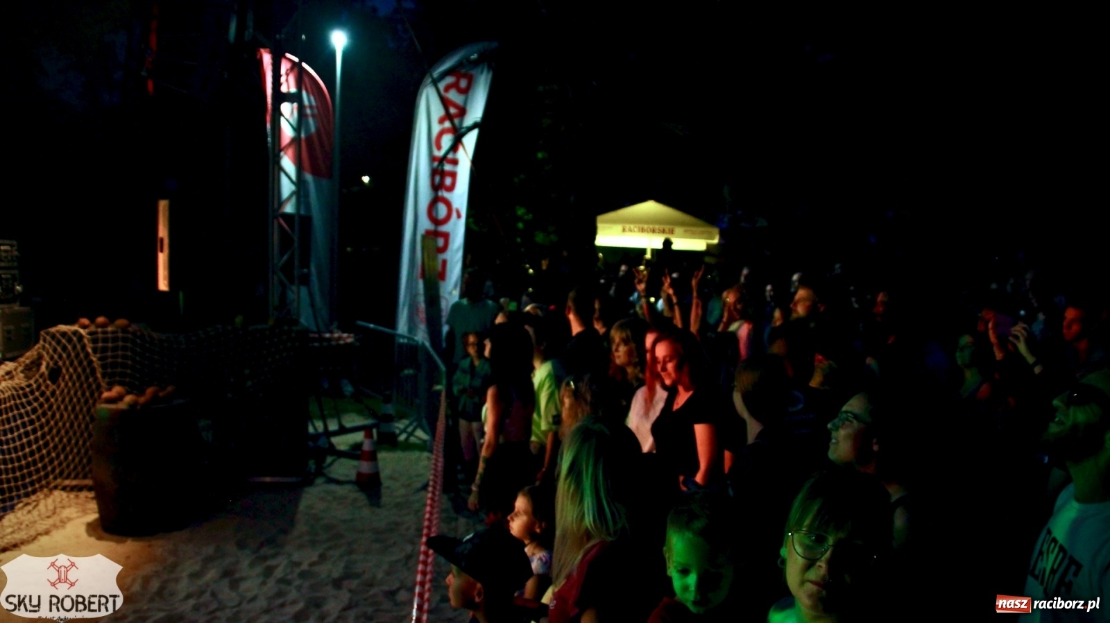 Zdjęcie w galerii na portalu naszraciborz.pl: Nad Odrą jak na Jamajce. Dni Raciborza w rytmach reggae wiadomości z regionu