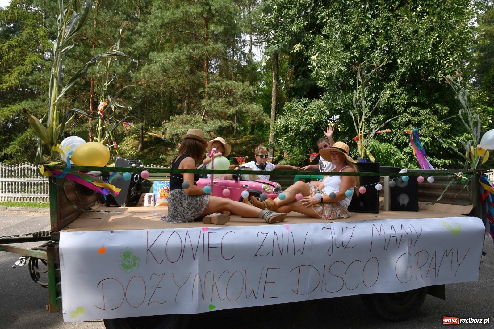 Zdjęcie w galerii na portalu naszraciborz.pl: My pandemii się nie boimy. Dożynki w Krzanowicach wiadomości z regionu