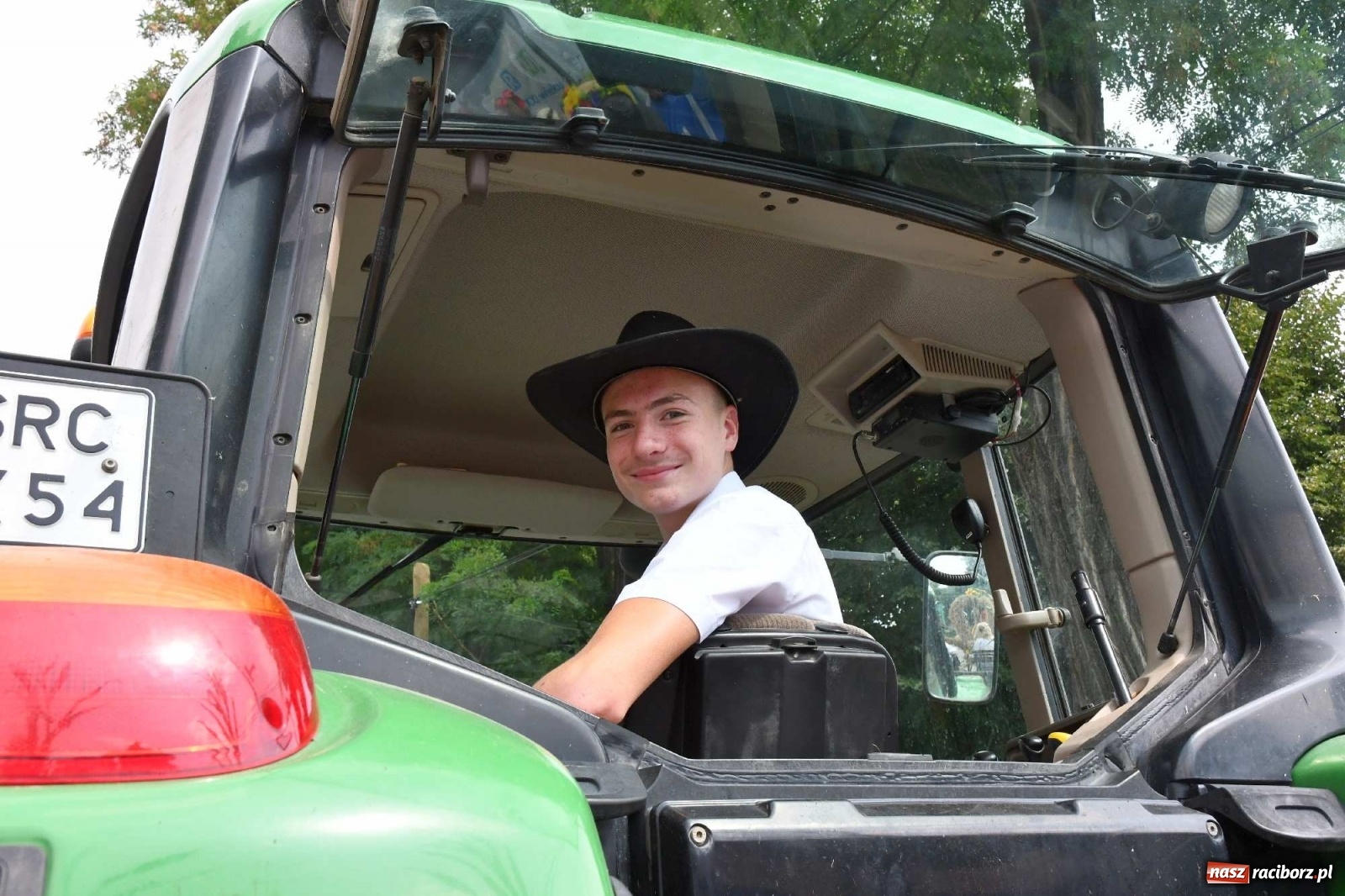 Zdjęcie w galerii na portalu naszraciborz.pl: My pandemii się nie boimy. Dożynki w Krzanowicach wiadomości z regionu