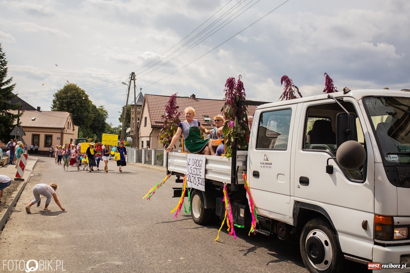 Zdjęcie w galerii na portalu naszraciborz.pl: My pandemii się nie boimy. Dożynki w Krzanowicach wiadomości z regionu