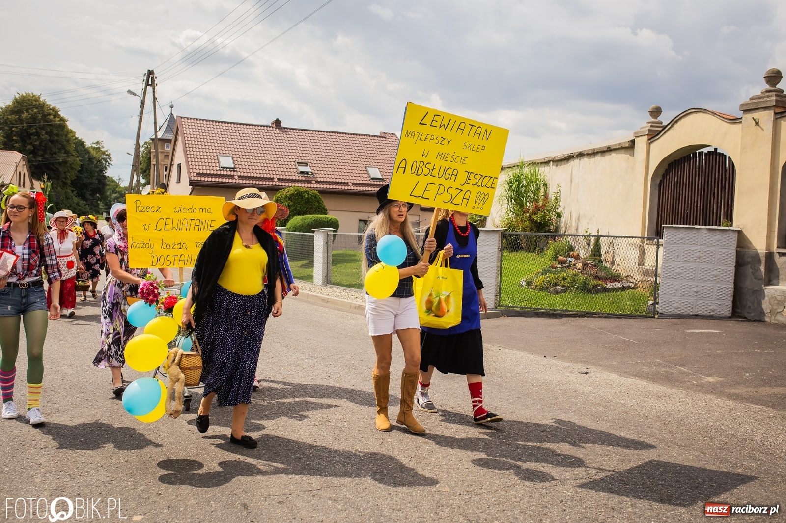 Zdjęcie w galerii na portalu naszraciborz.pl: My pandemii się nie boimy. Dożynki w Krzanowicach wiadomości z regionu