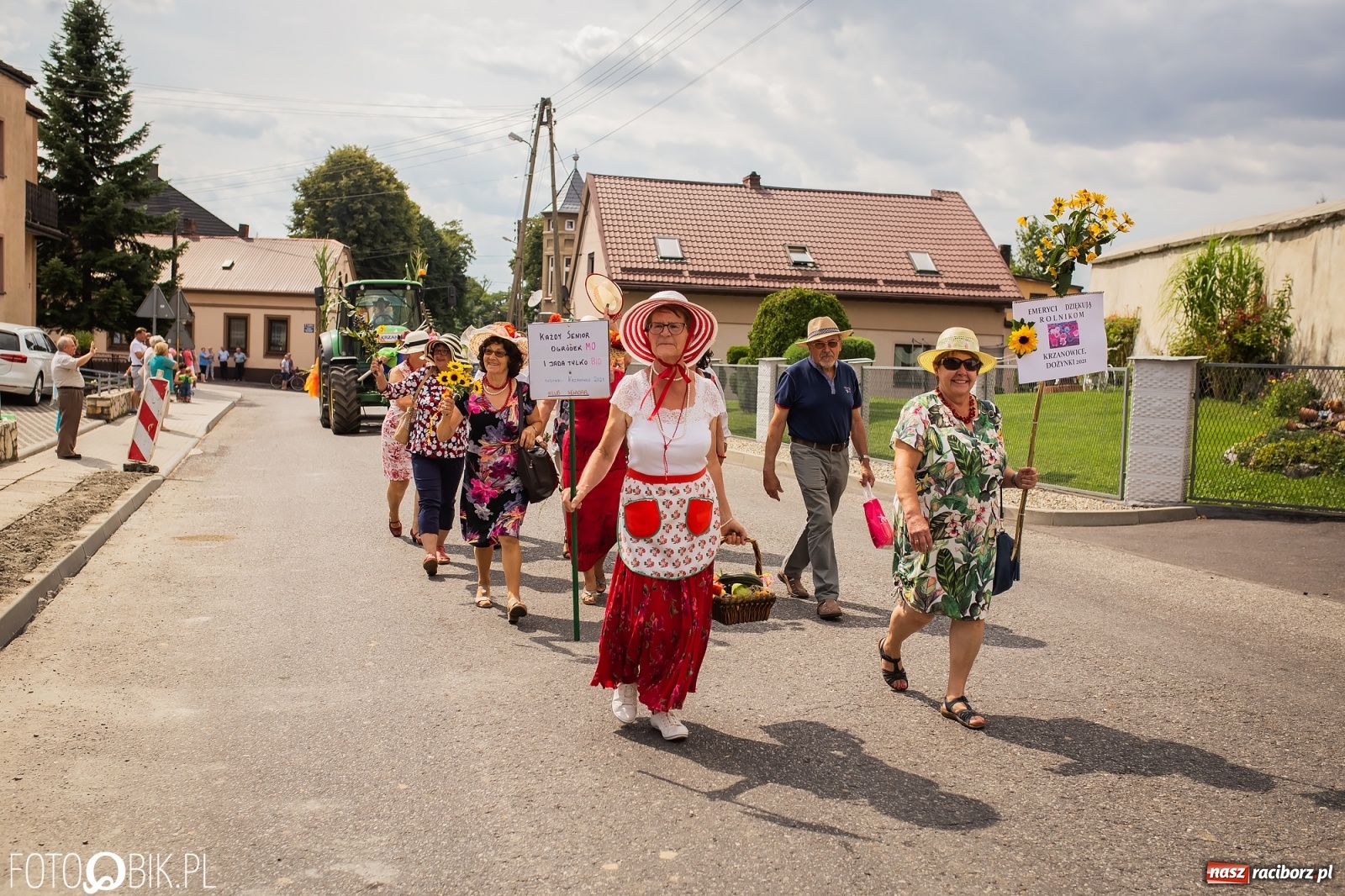Zdjęcie w galerii na portalu naszraciborz.pl: My pandemii się nie boimy. Dożynki w Krzanowicach wiadomości z regionu