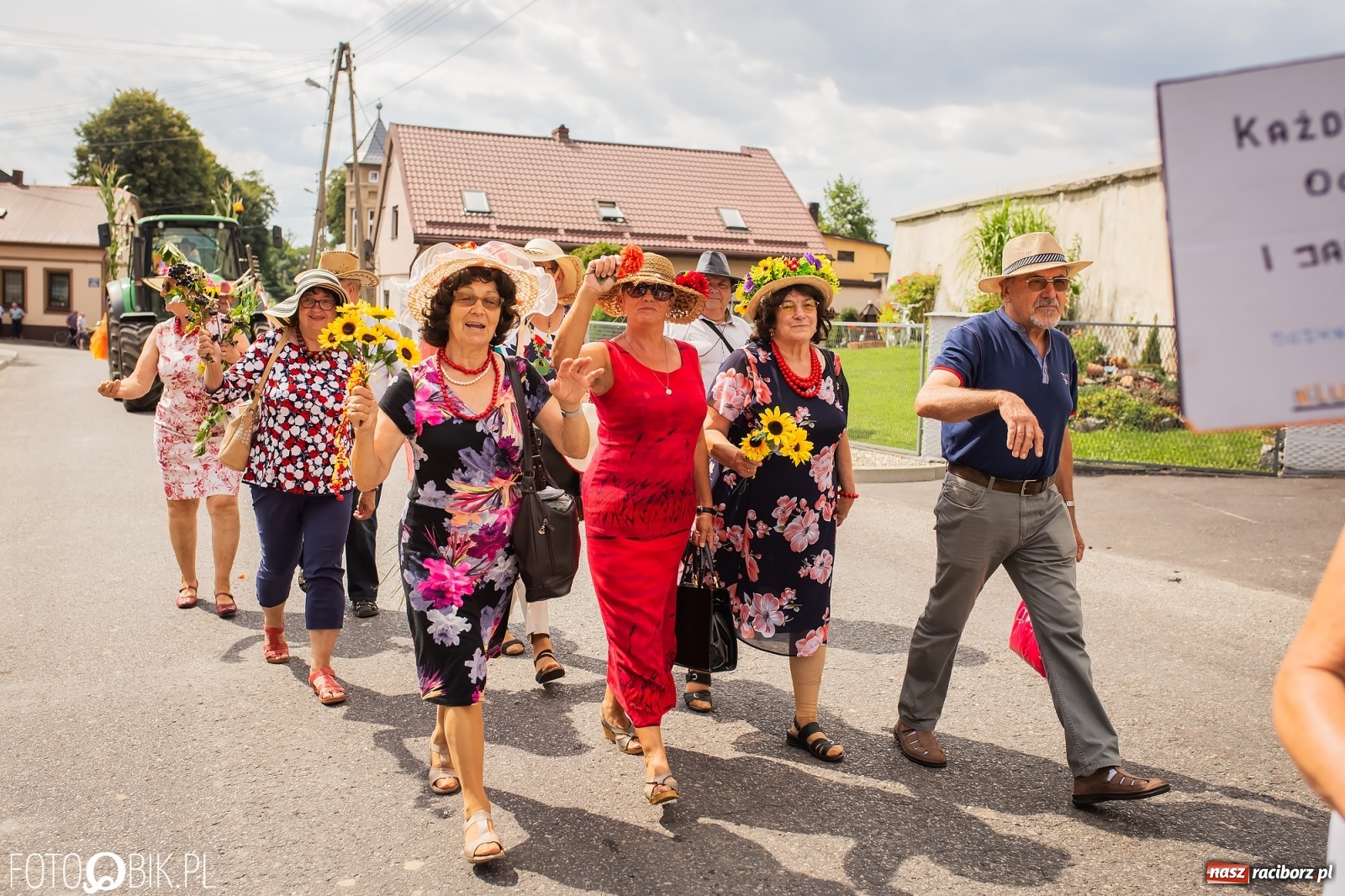 Zdjęcie w galerii na portalu naszraciborz.pl: My pandemii się nie boimy. Dożynki w Krzanowicach wiadomości z regionu