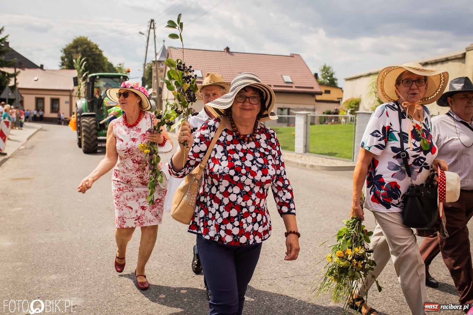 Zdjęcie w galerii na portalu naszraciborz.pl: My pandemii się nie boimy. Dożynki w Krzanowicach wiadomości z regionu