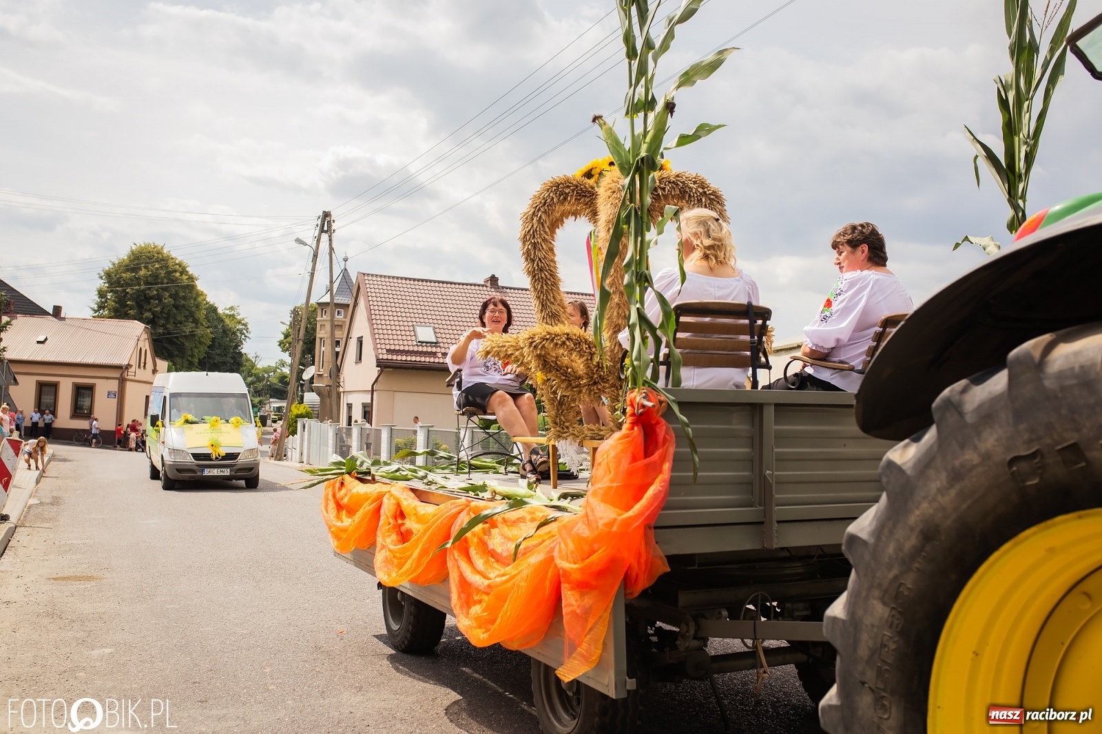 Zdjęcie w galerii na portalu naszraciborz.pl: My pandemii się nie boimy. Dożynki w Krzanowicach wiadomości z regionu