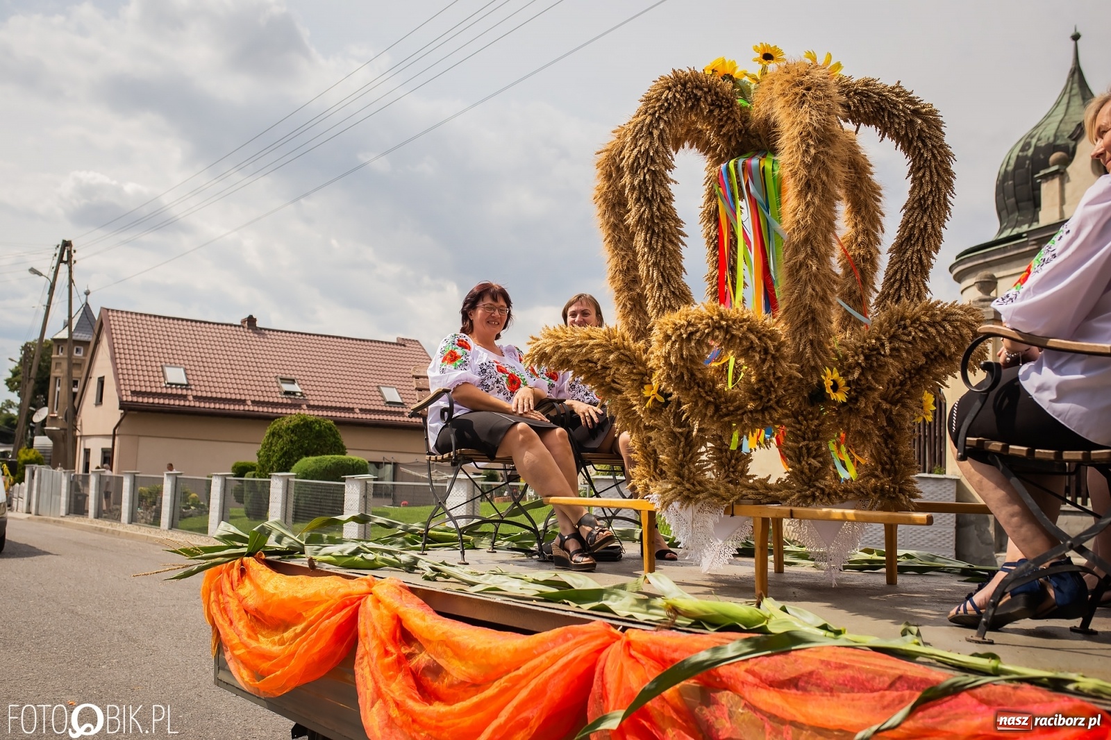 Zdjęcie w galerii na portalu naszraciborz.pl: My pandemii się nie boimy. Dożynki w Krzanowicach wiadomości z regionu
