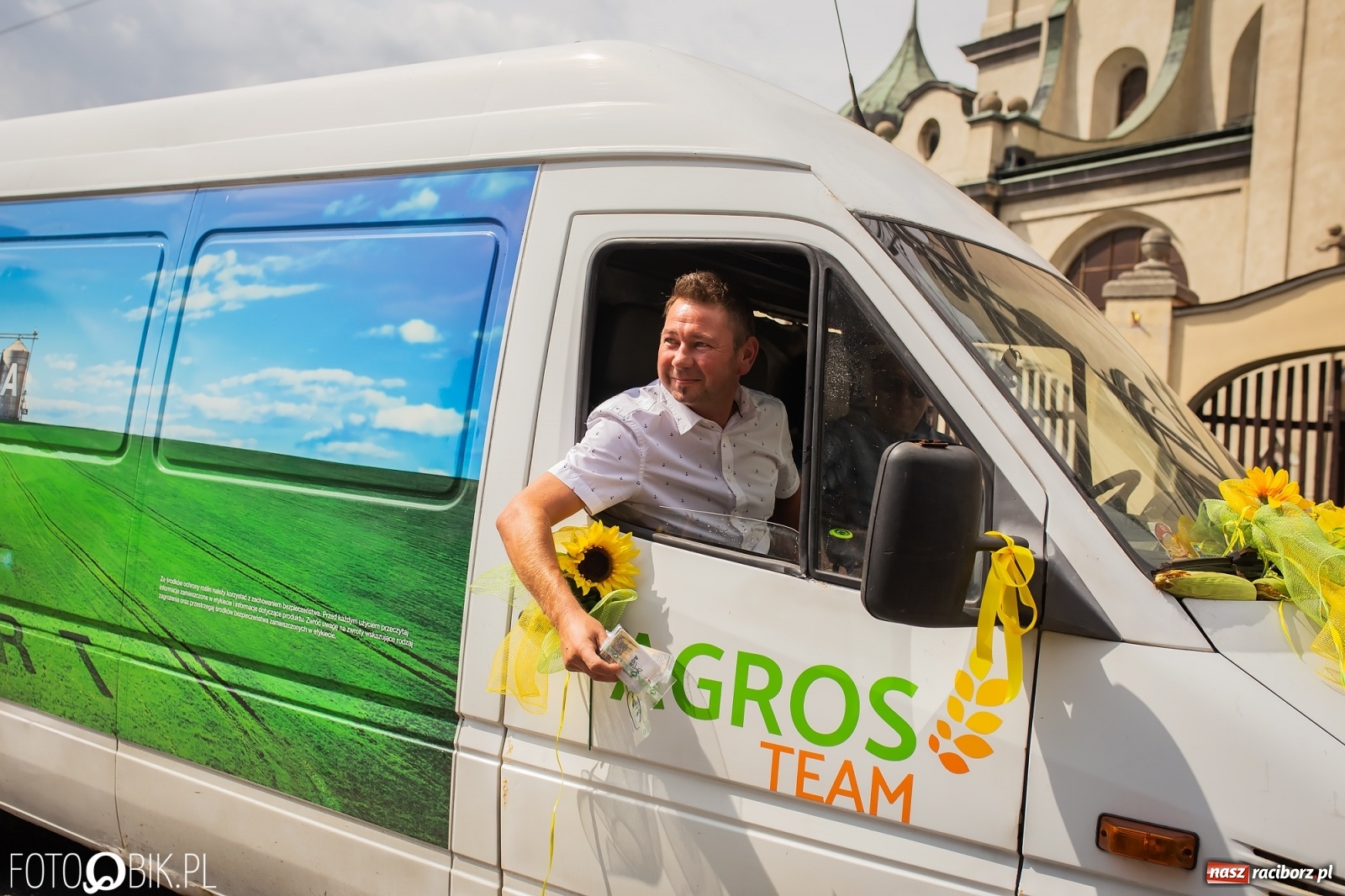 Zdjęcie w galerii na portalu naszraciborz.pl: My pandemii się nie boimy. Dożynki w Krzanowicach wiadomości z regionu