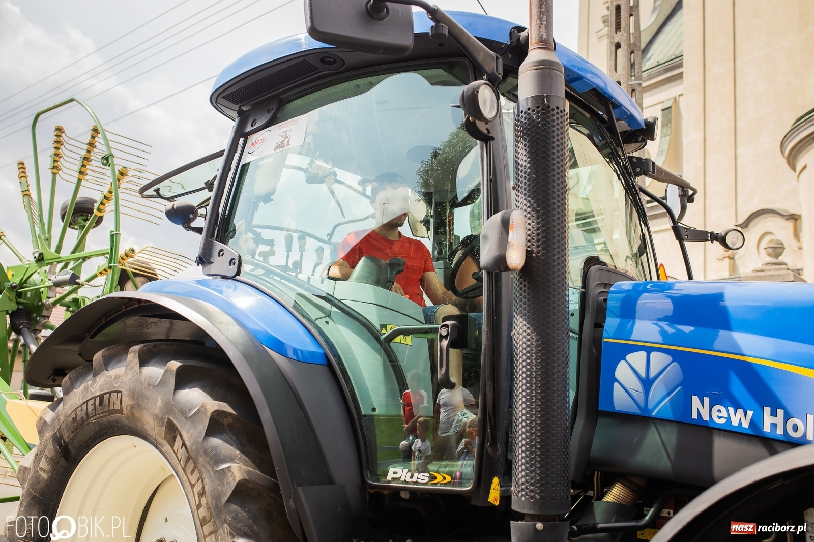 Zdjęcie w galerii na portalu naszraciborz.pl: My pandemii się nie boimy. Dożynki w Krzanowicach wiadomości z regionu